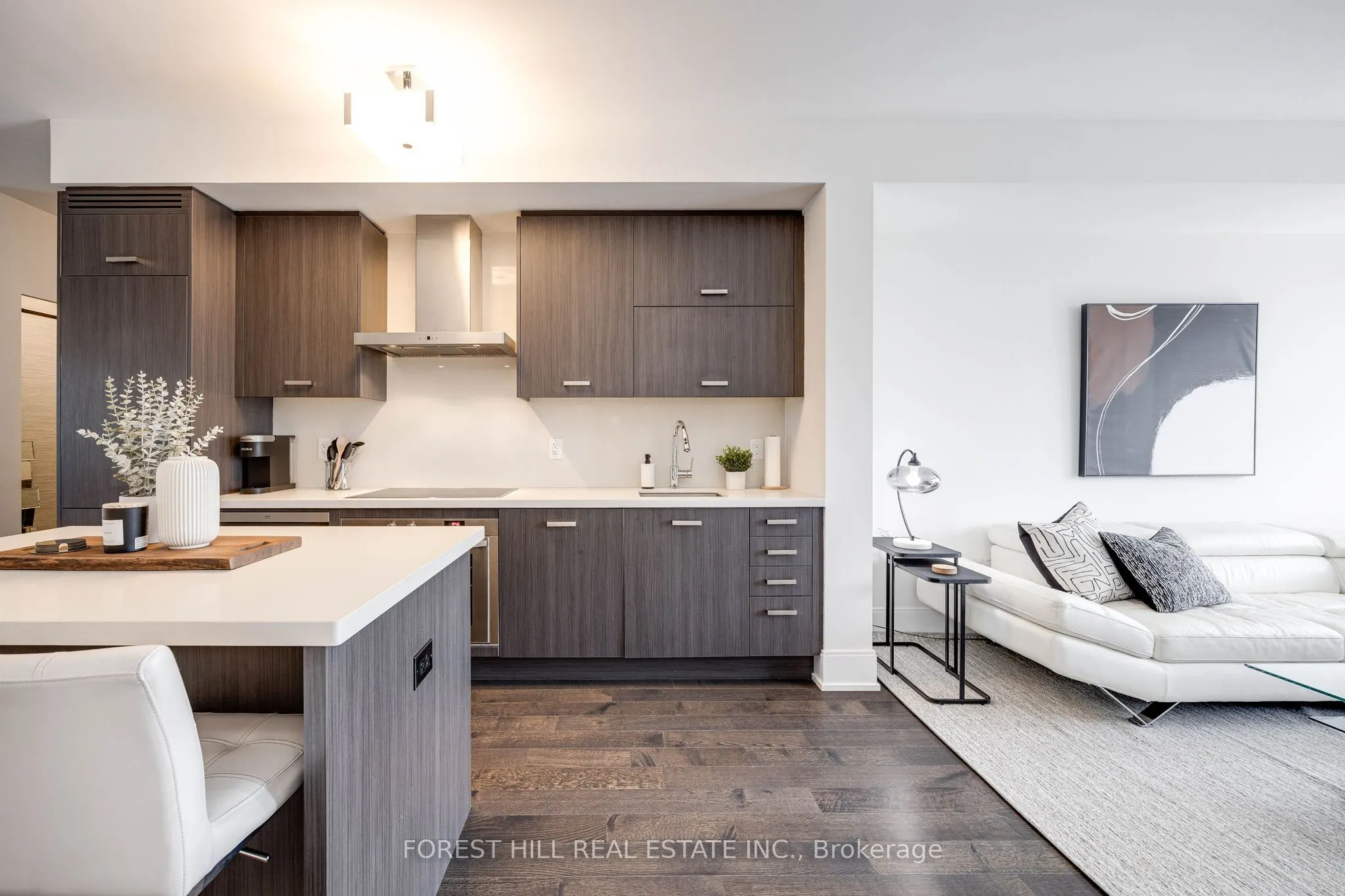 560 Front Street W, #931