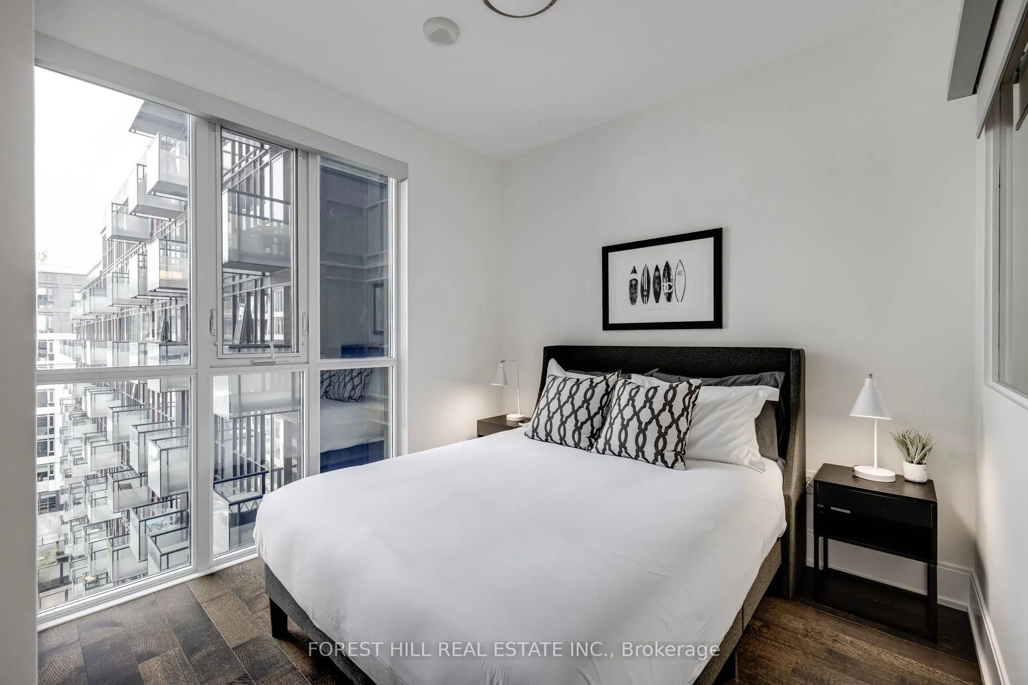 560 Front Street W, #931