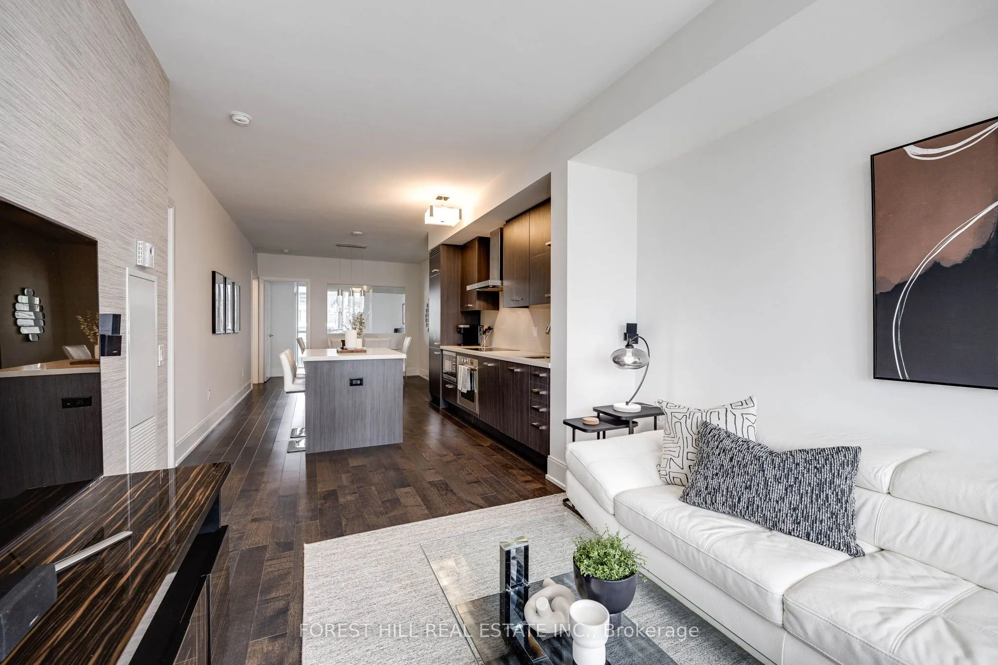 560 Front Street W, #931