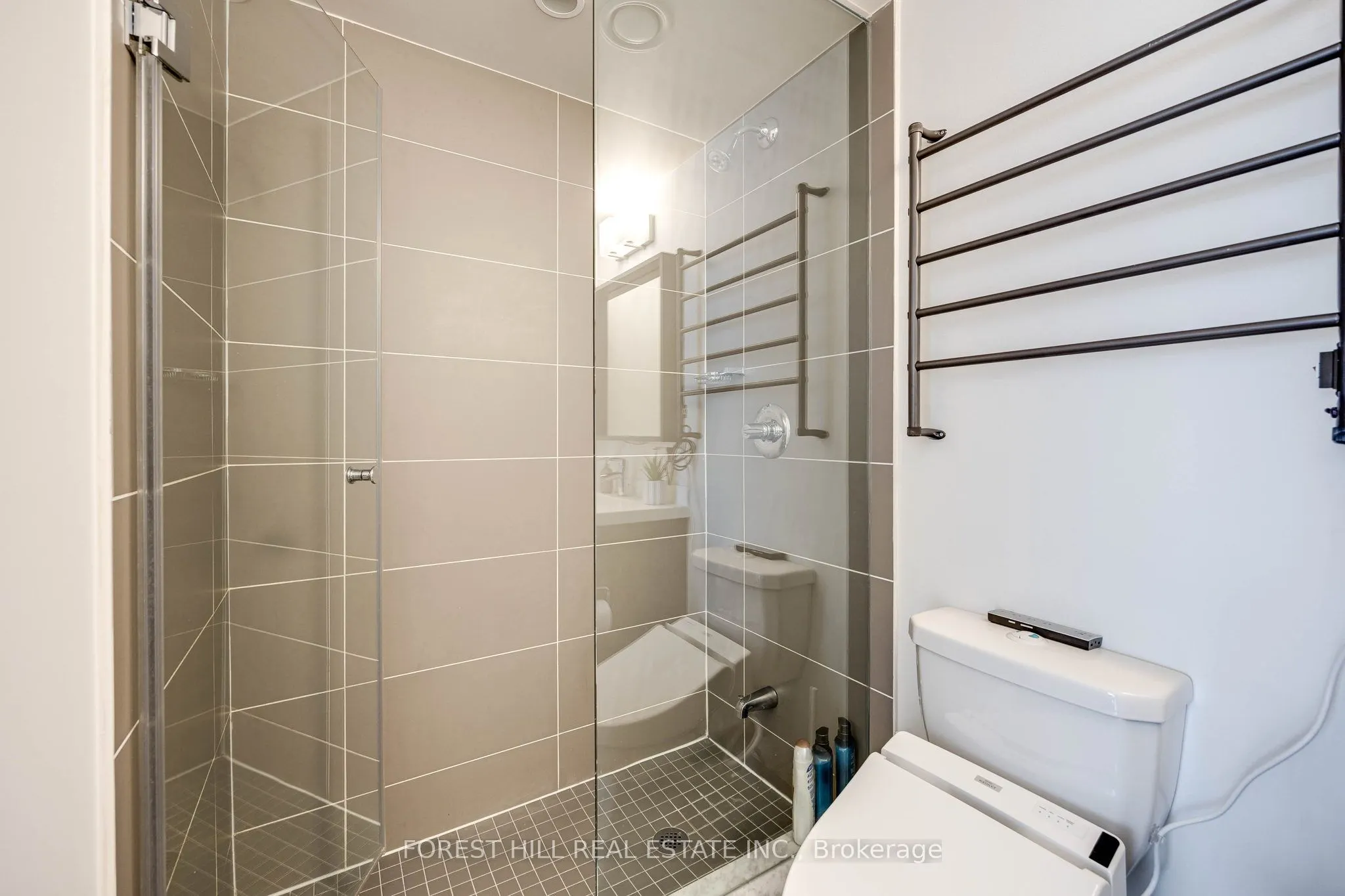 560 Front Street W, #931