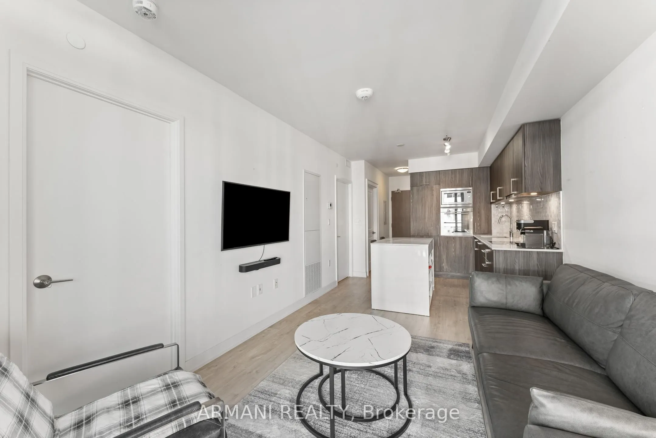 27 Bathurst Street, #1213w