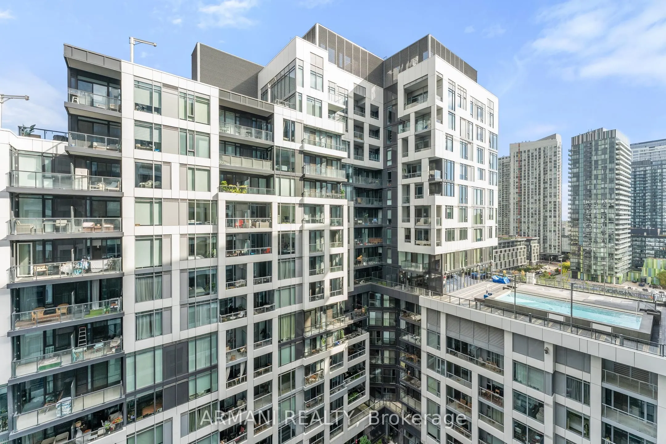 27 Bathurst Street, #1213w