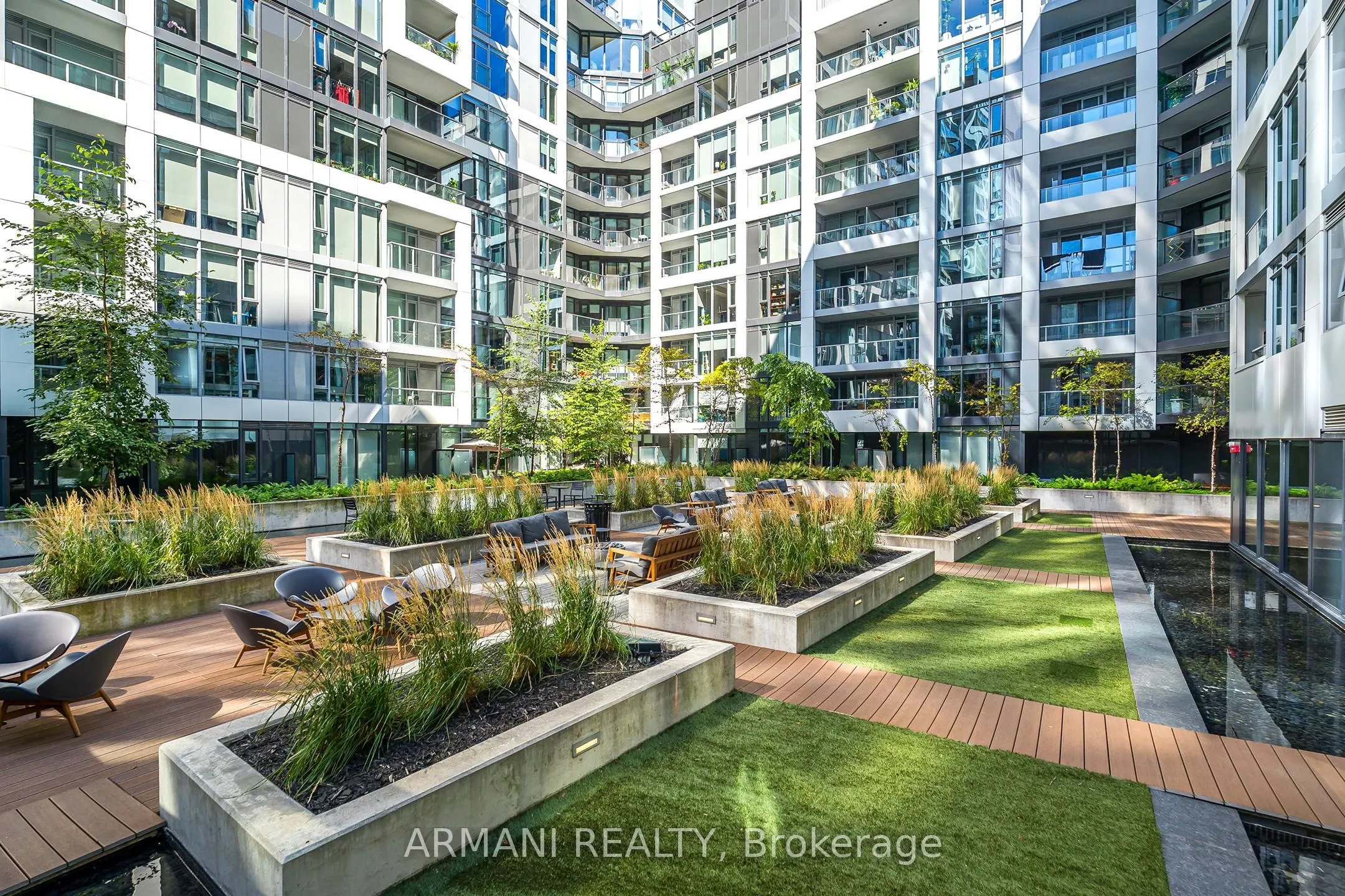 27 Bathurst Street, #1213w