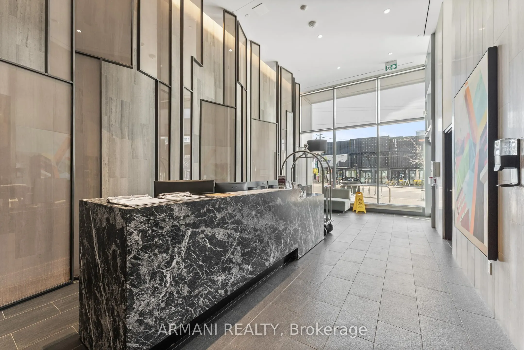 27 Bathurst Street, #1213w