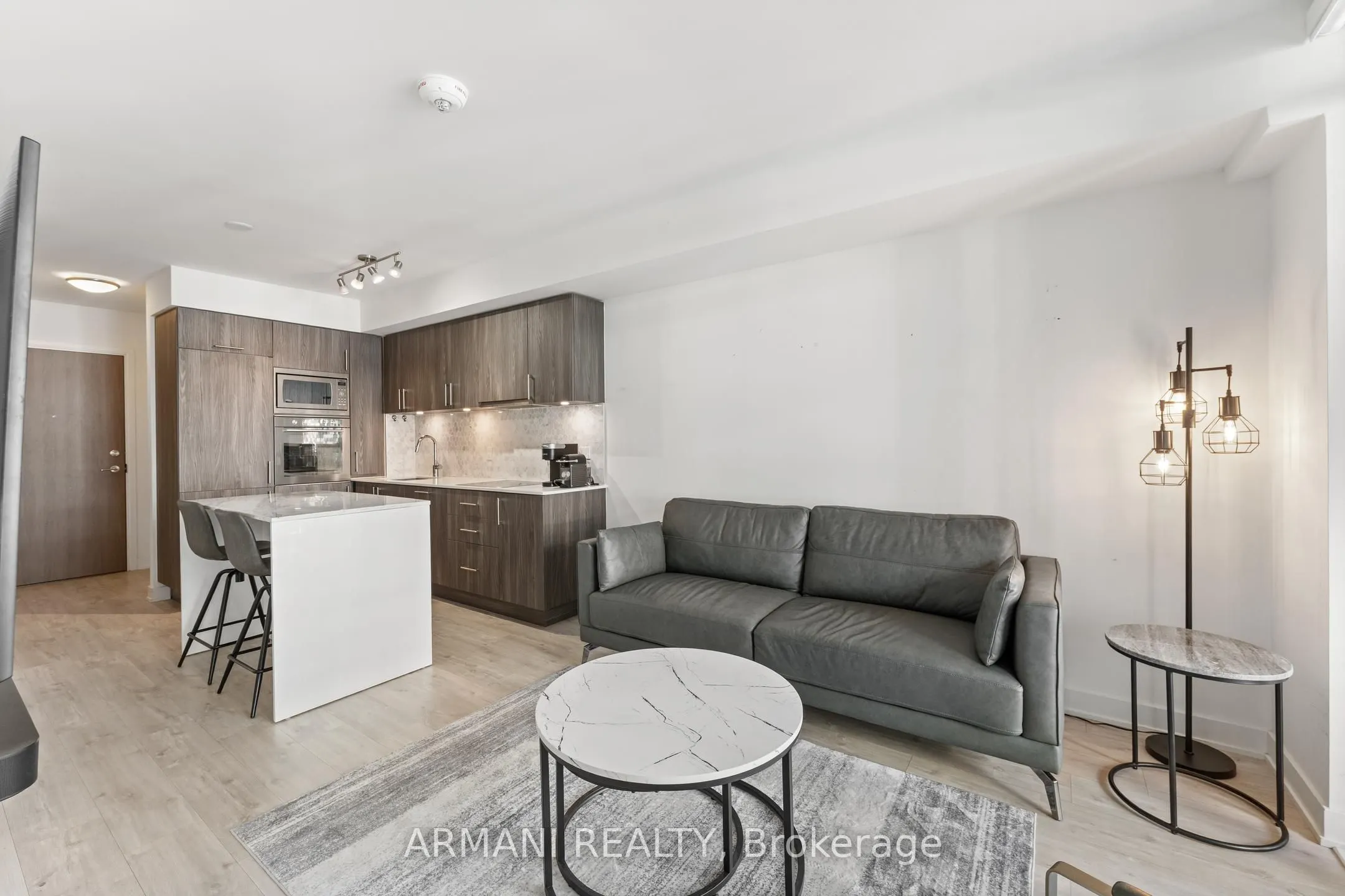 27 Bathurst Street, #1213w
