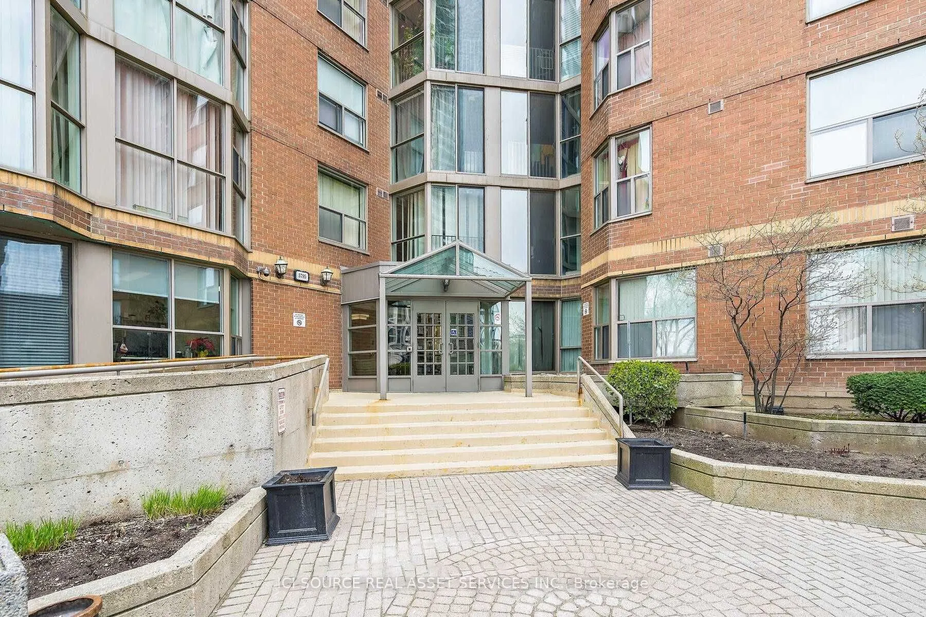 5795 Yonge Street, #1102