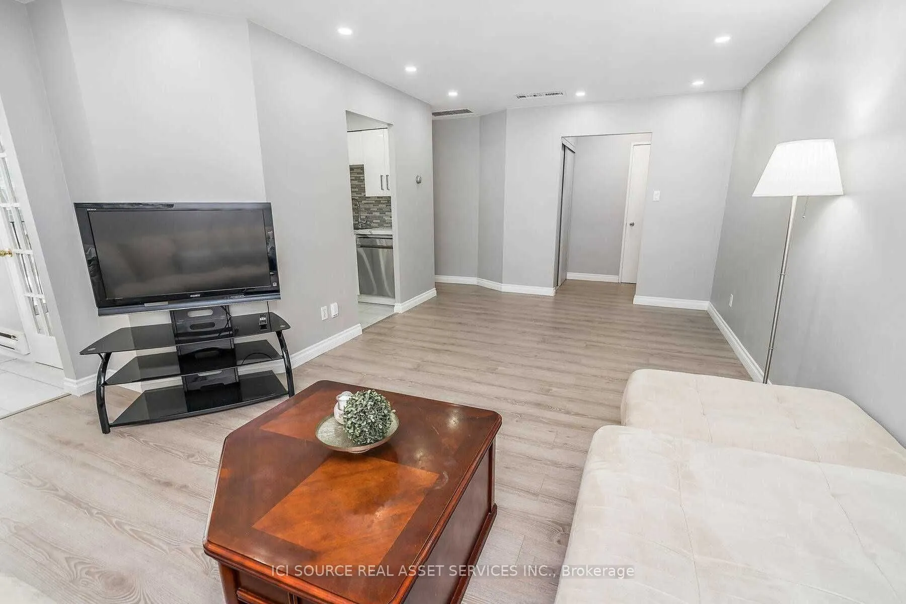5795 Yonge Street, #1102