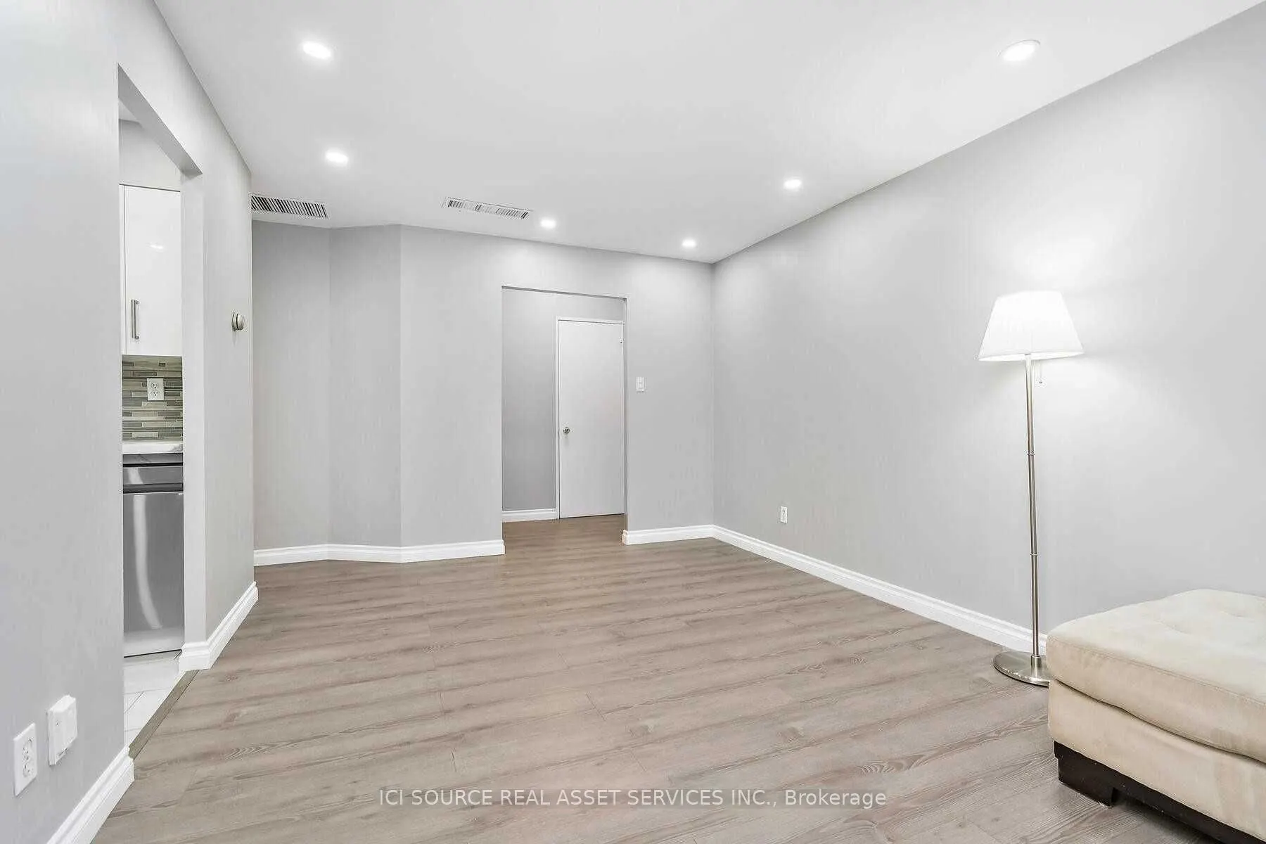 5795 Yonge Street, #1102