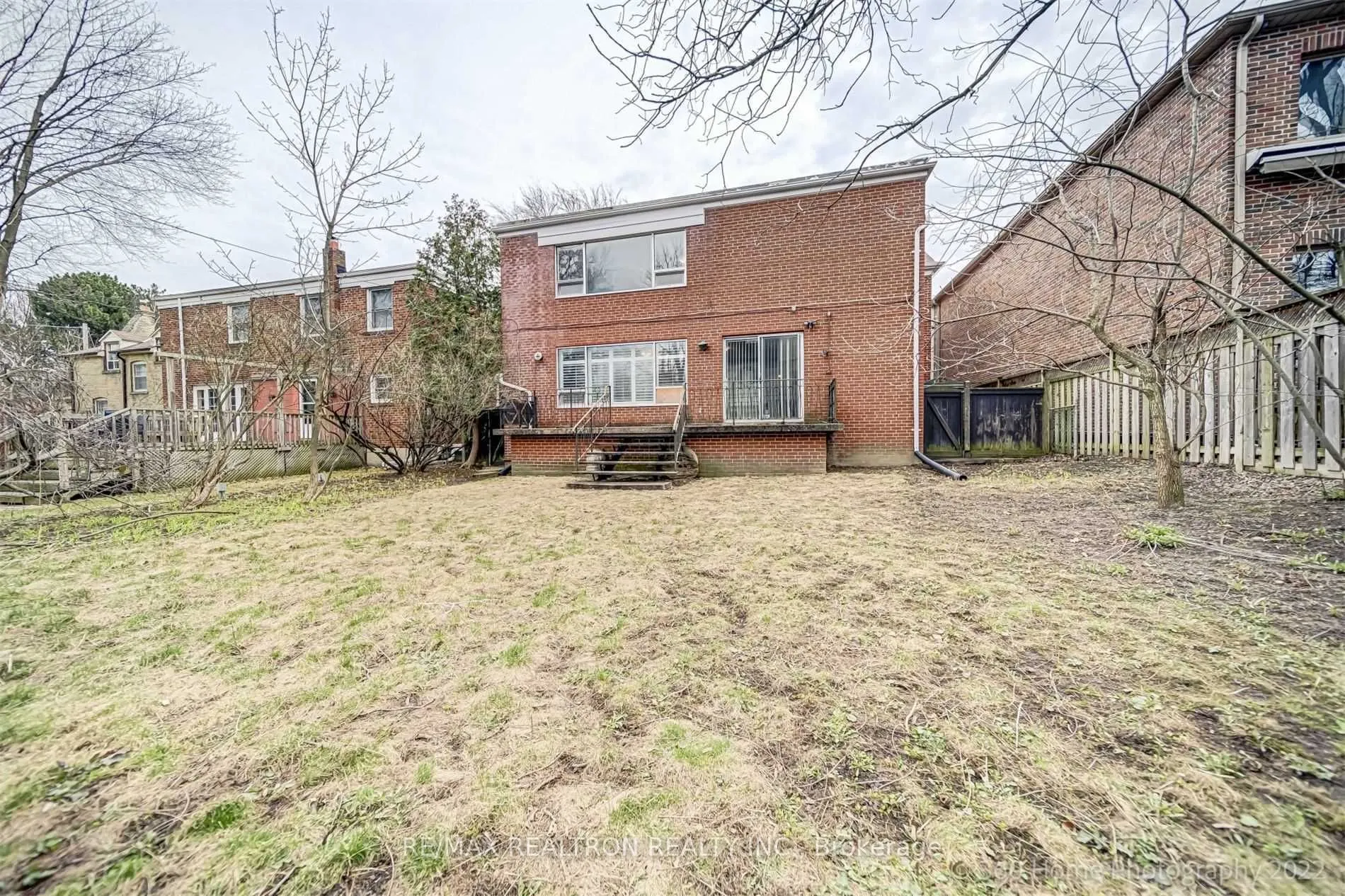 6 Shelborne Avenue