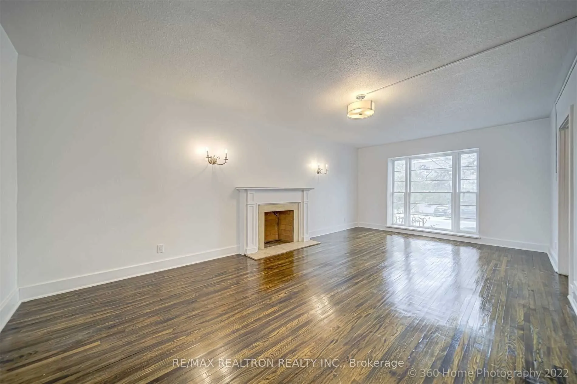 6 Shelborne Avenue