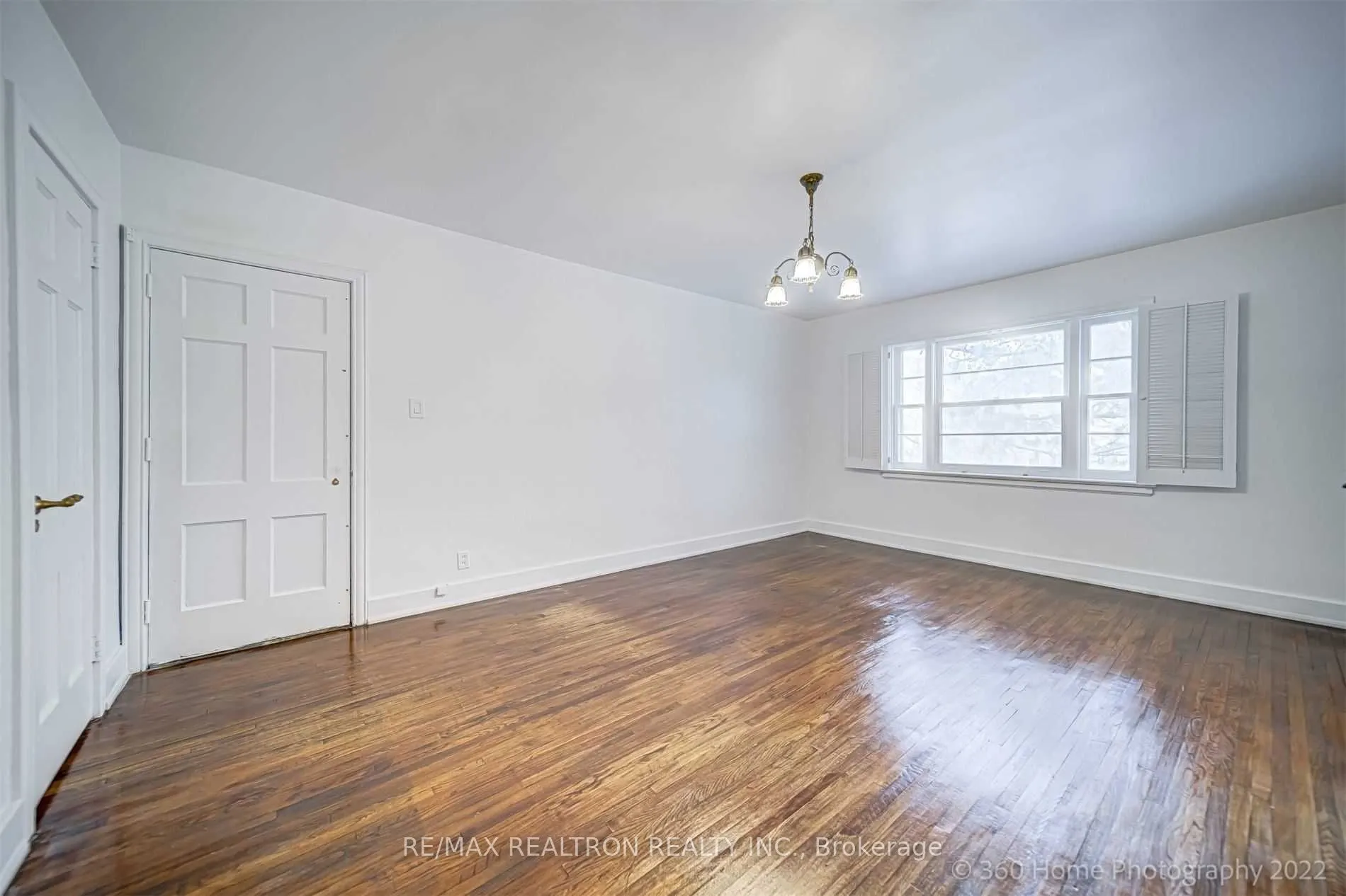 6 Shelborne Avenue