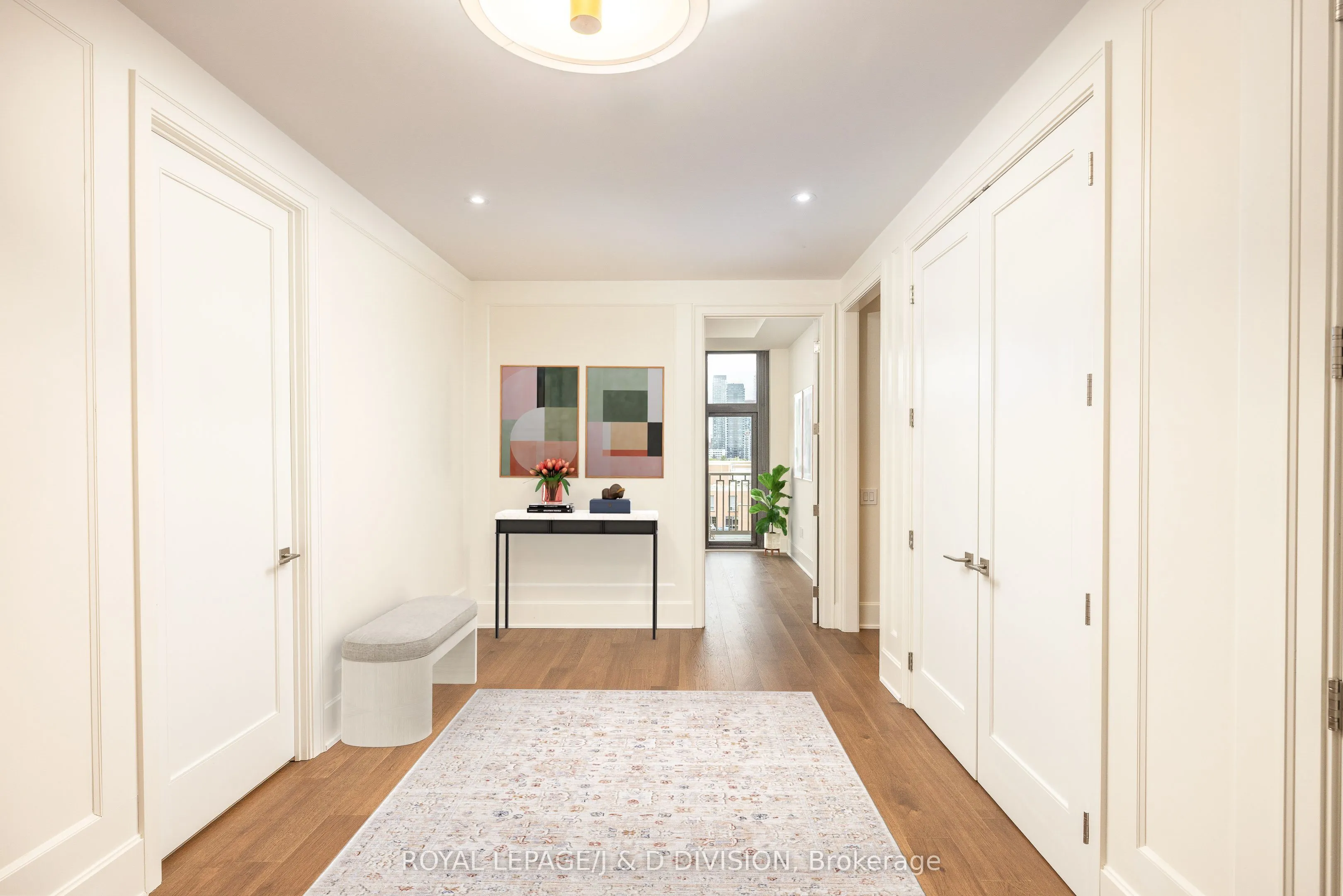 1 Strathgowan Avenue, #801