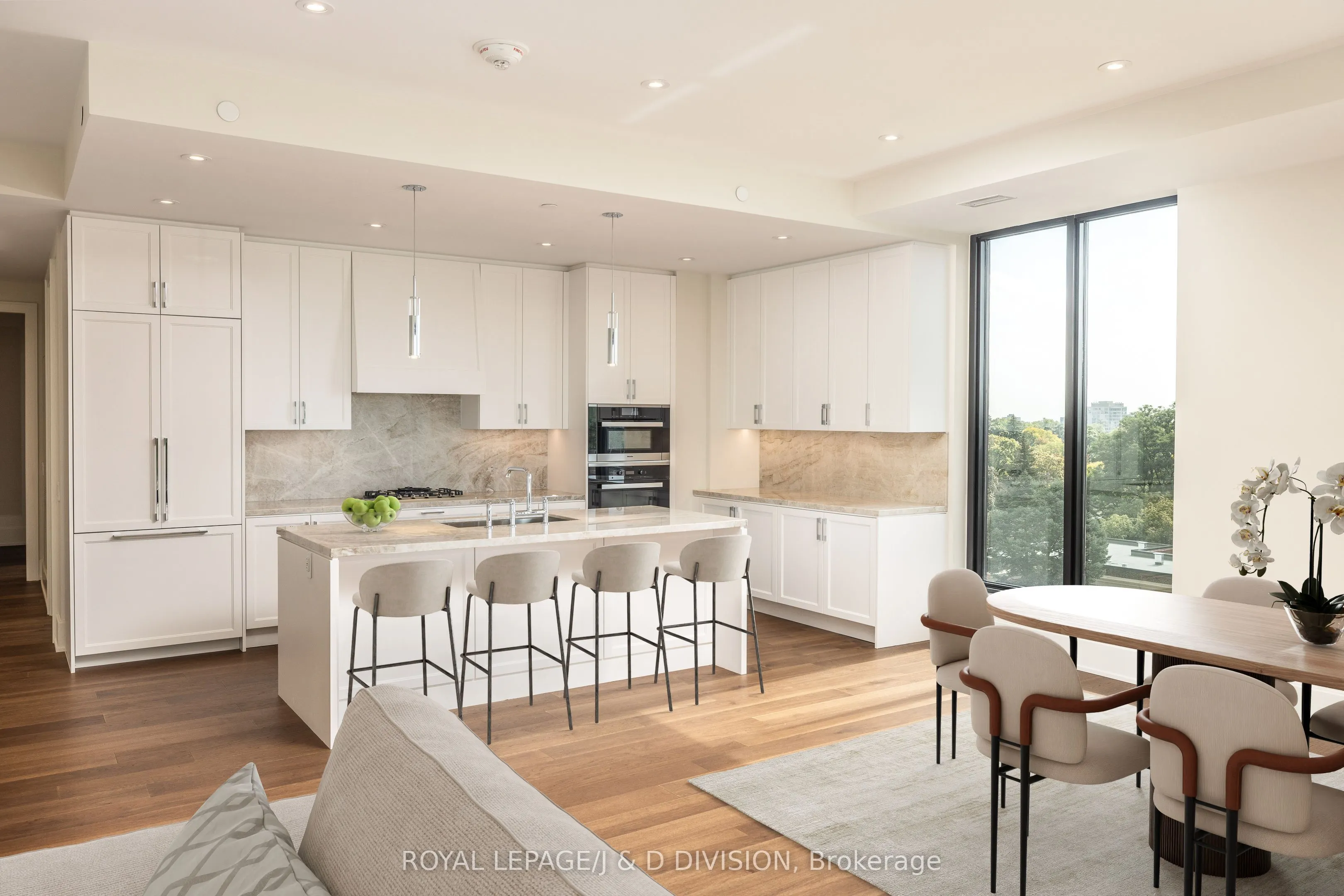 1 Strathgowan Avenue, #801