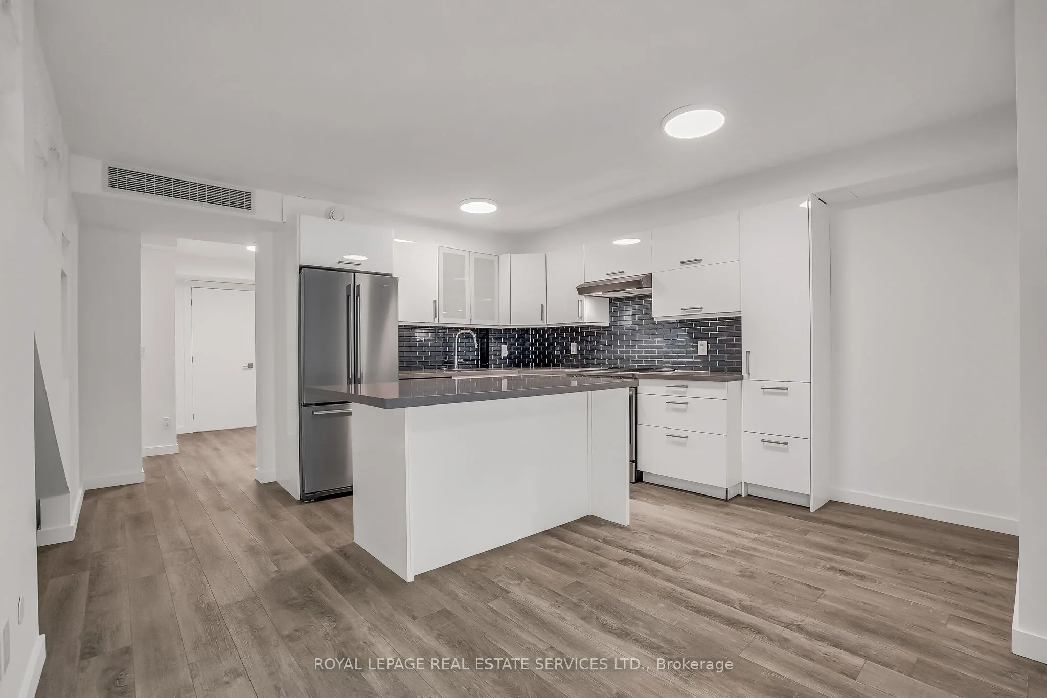 439 Winona Drive, #A