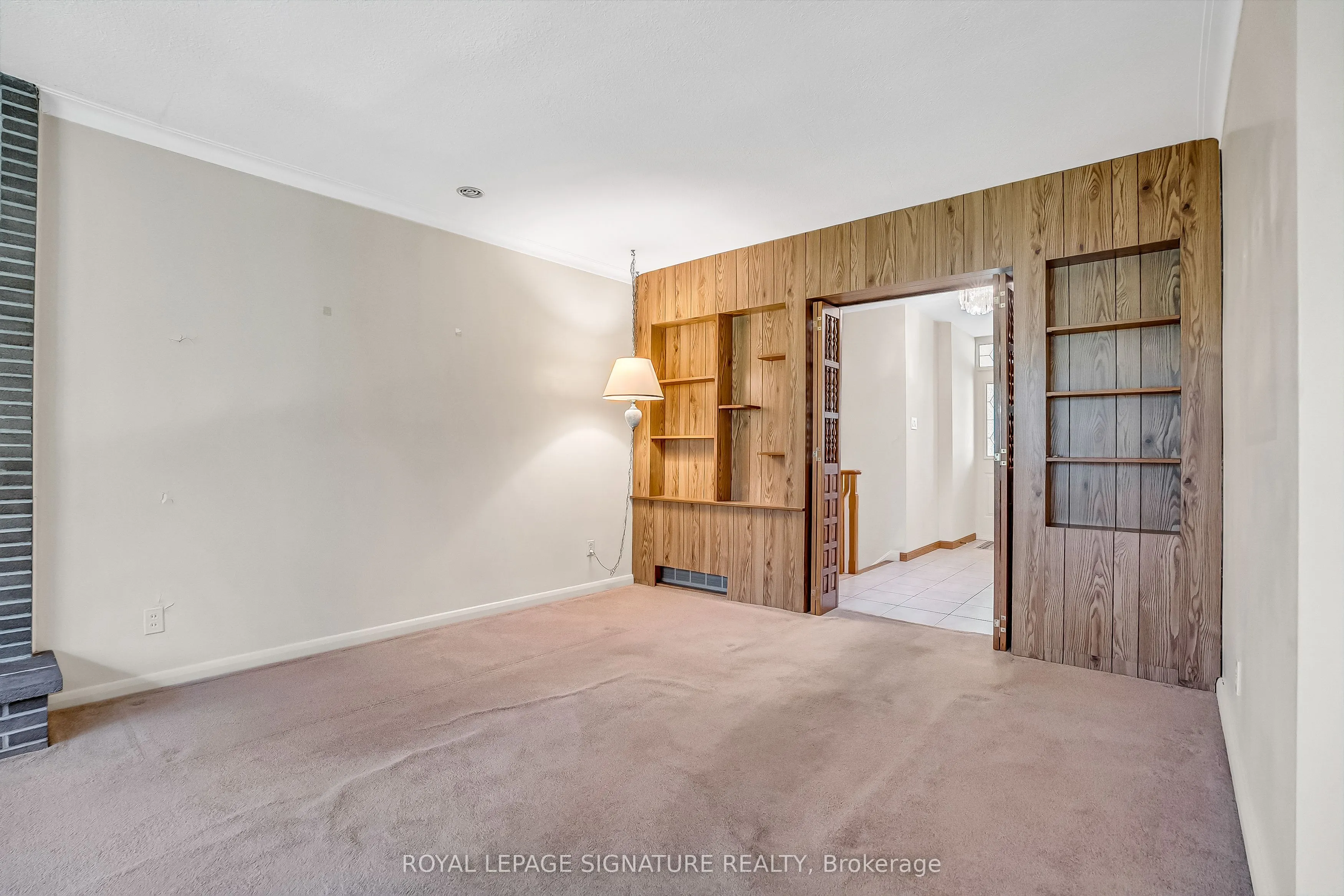 24 Hockley Place