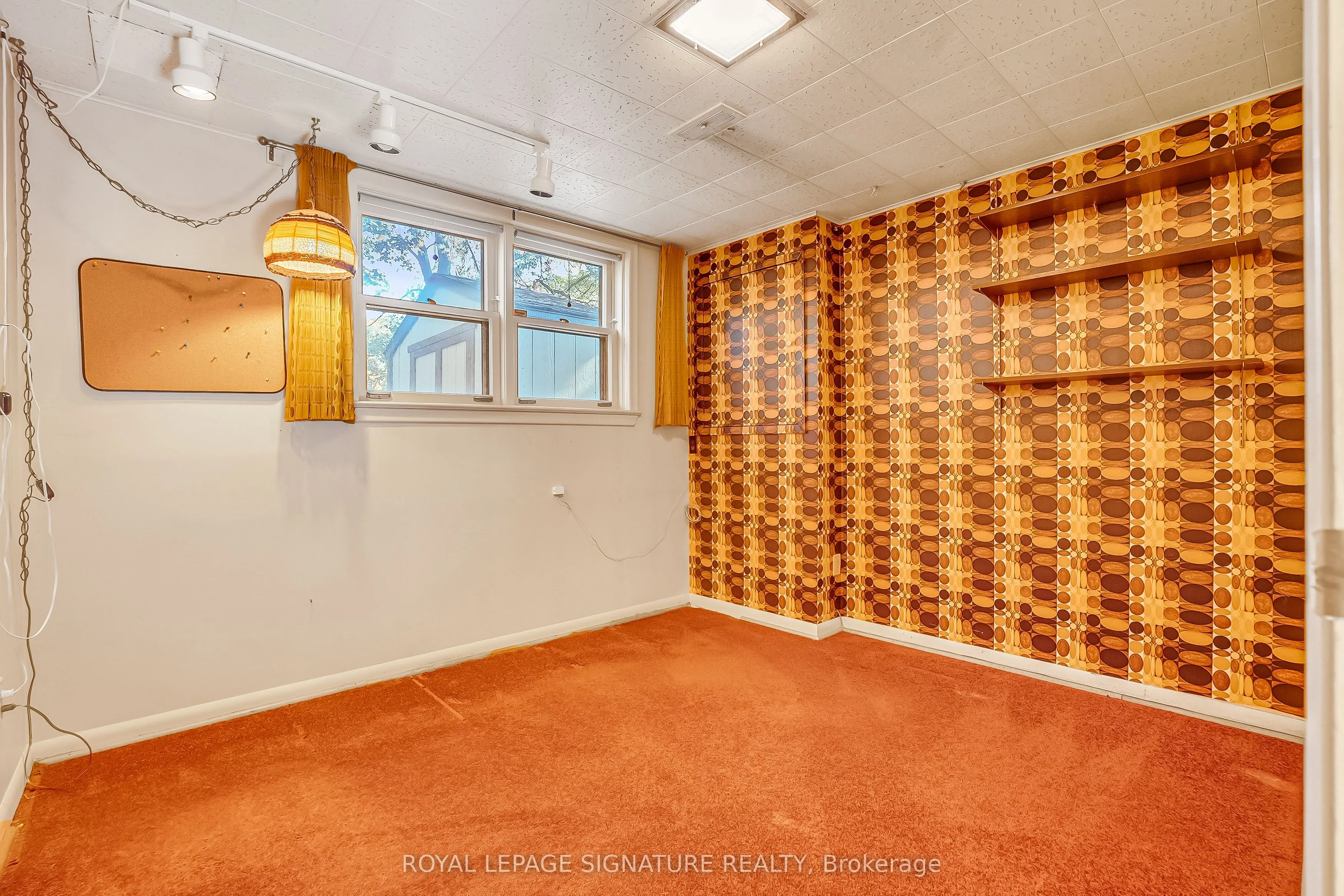 24 Hockley Place