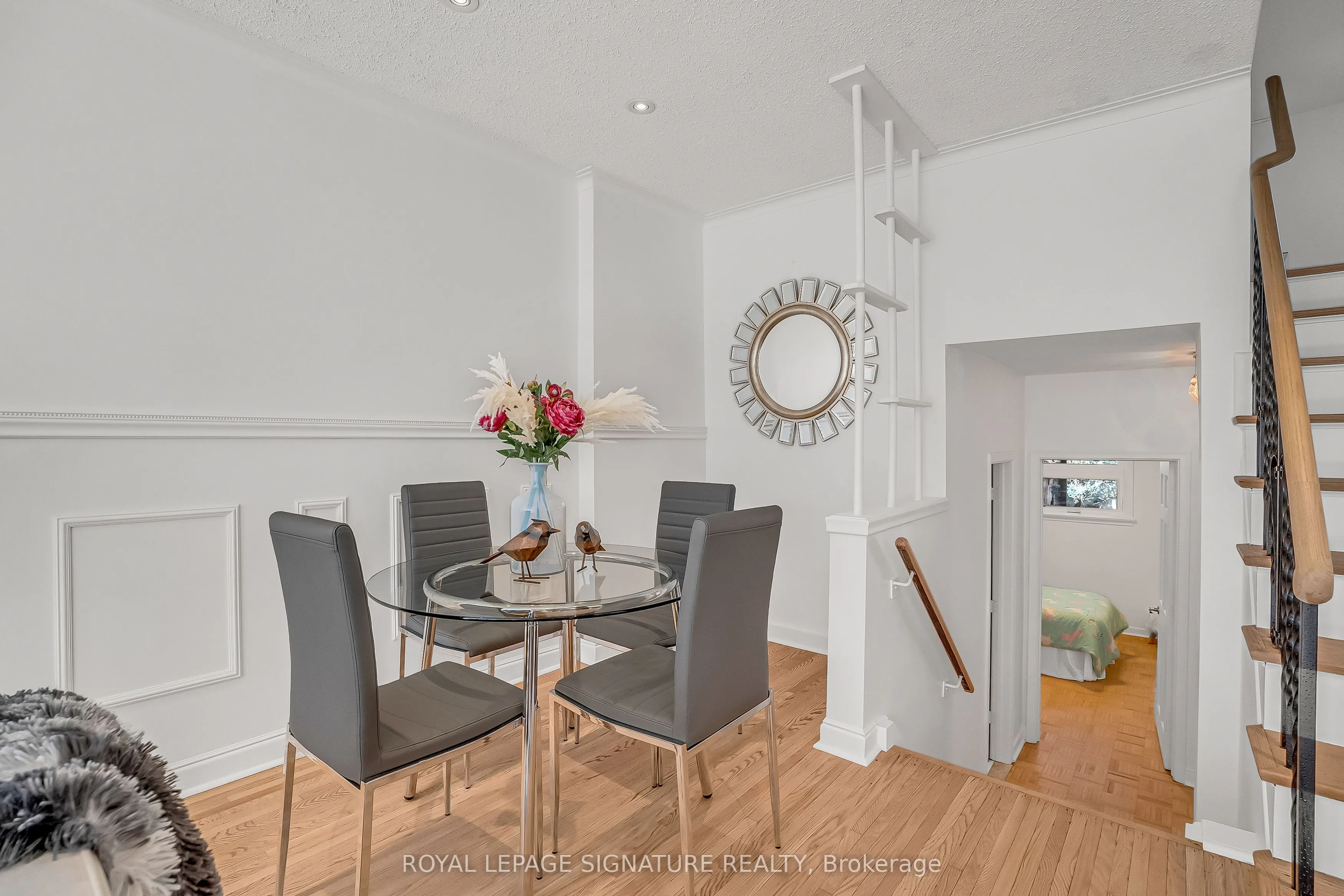 12 Slidell Crescent