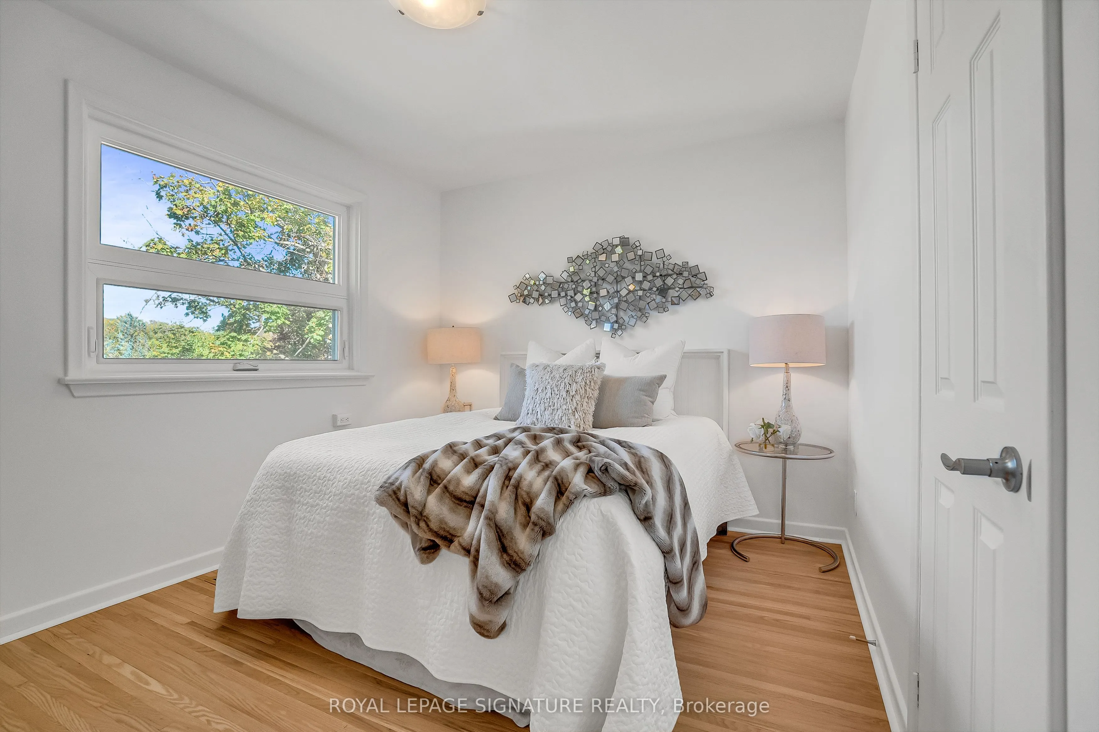 12 Slidell Crescent