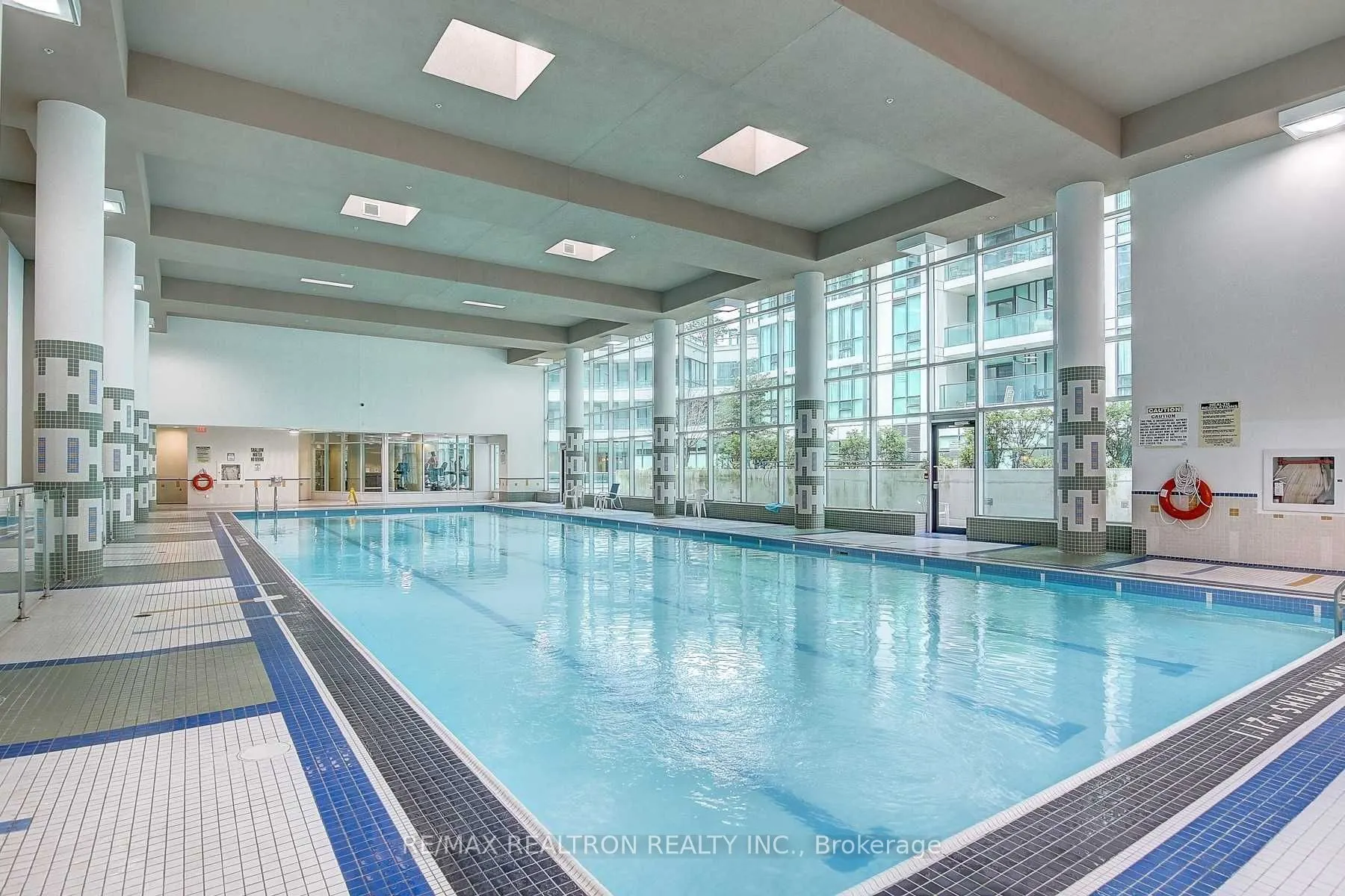 33 Bay Street, #4005