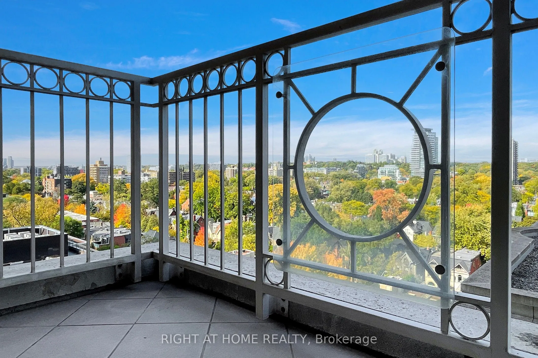38 Avenue Road, #1201