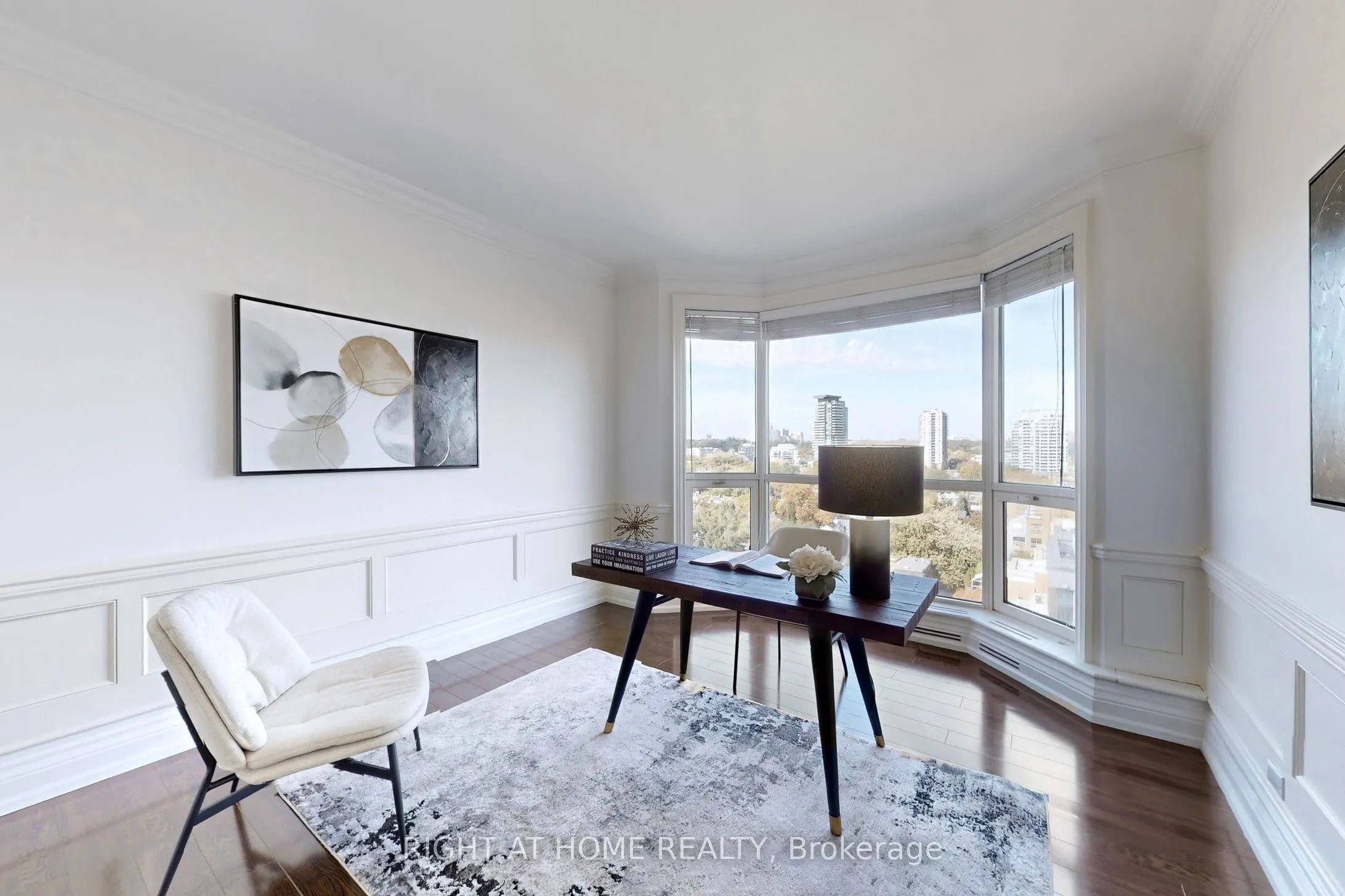 38 Avenue Road, #1201