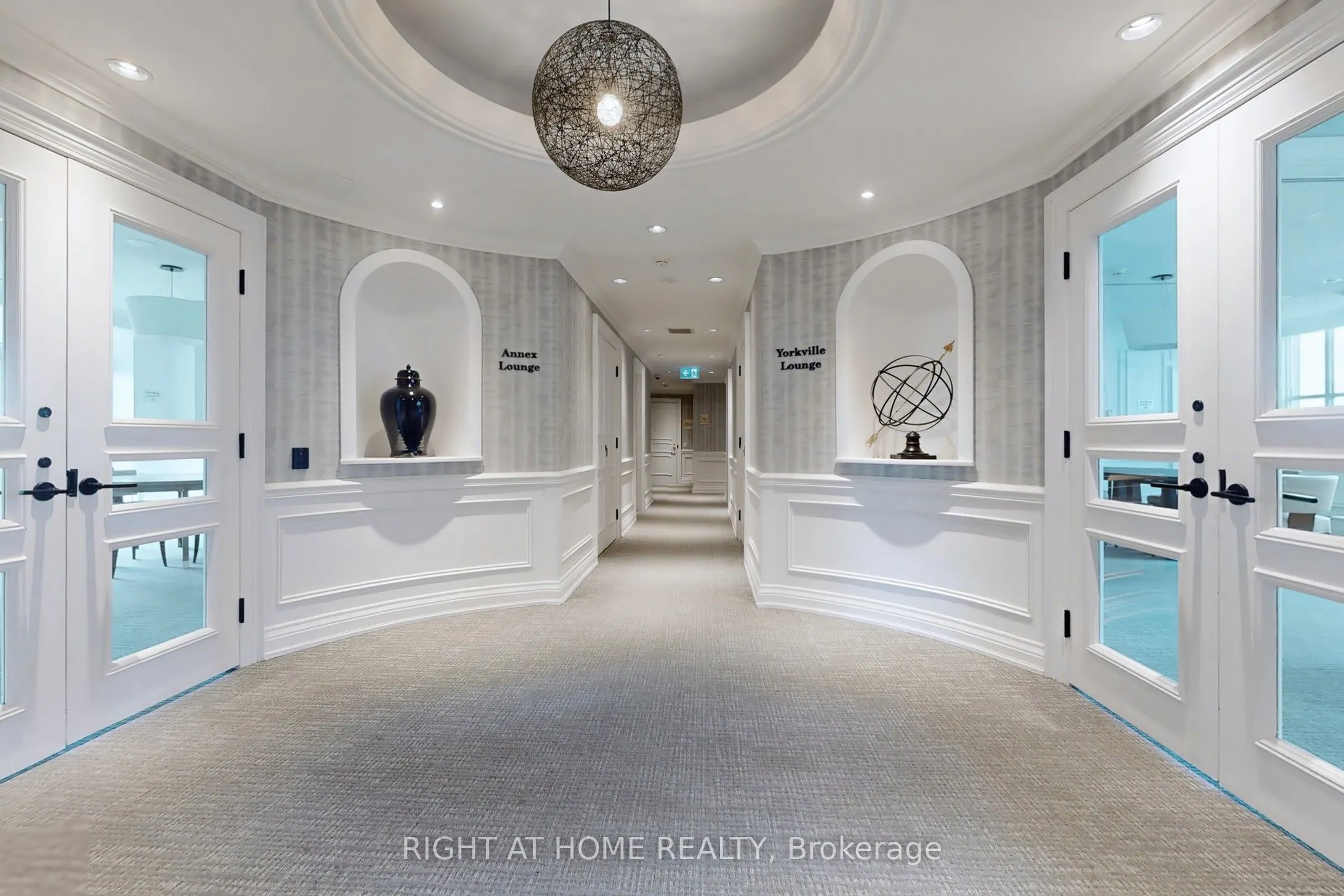38 Avenue Road, #1201