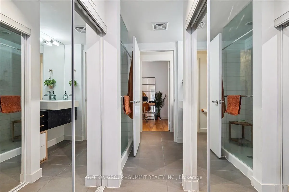 38 Dan Leckie Way, #515