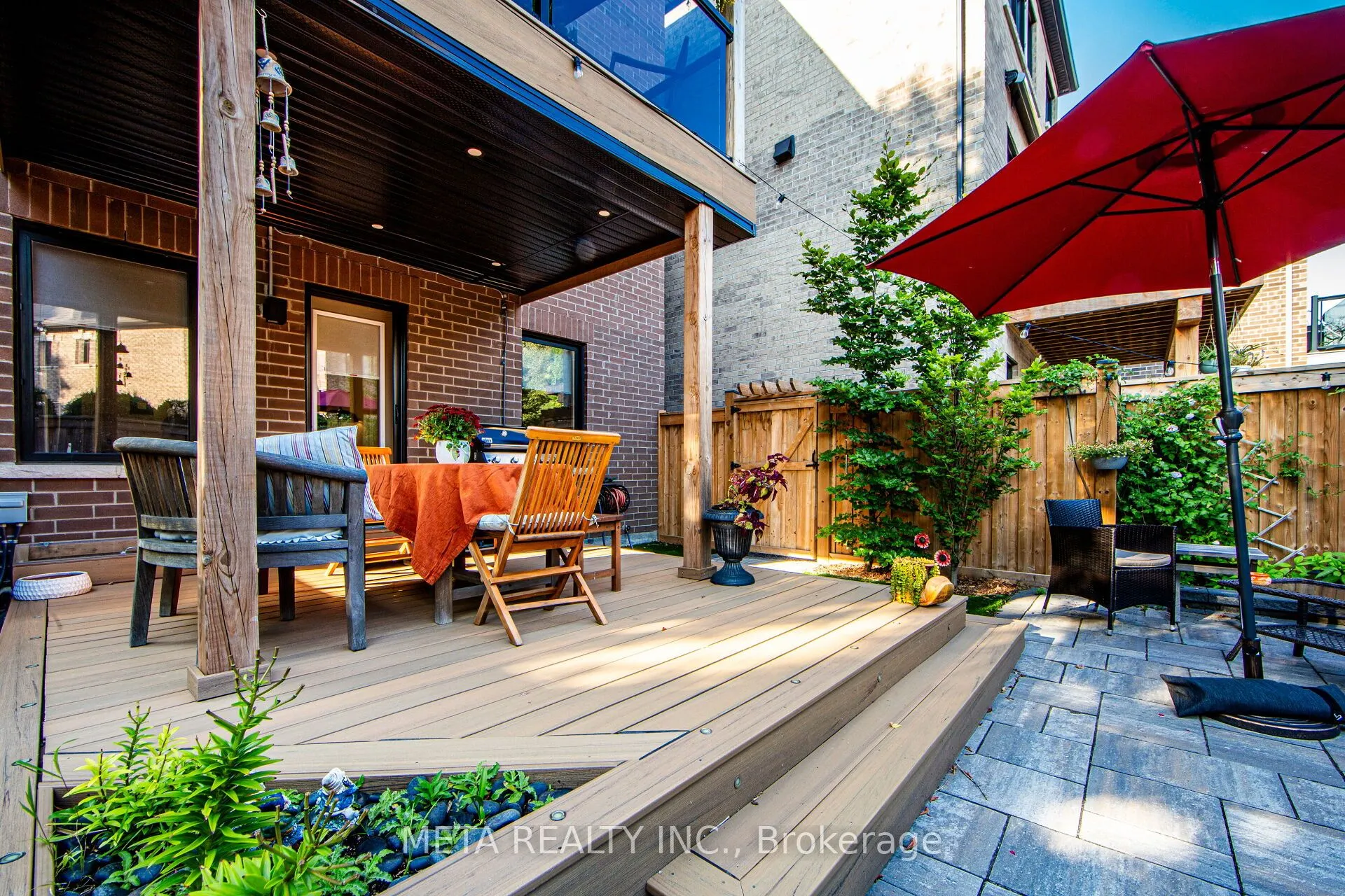 23 Hollyhock Court