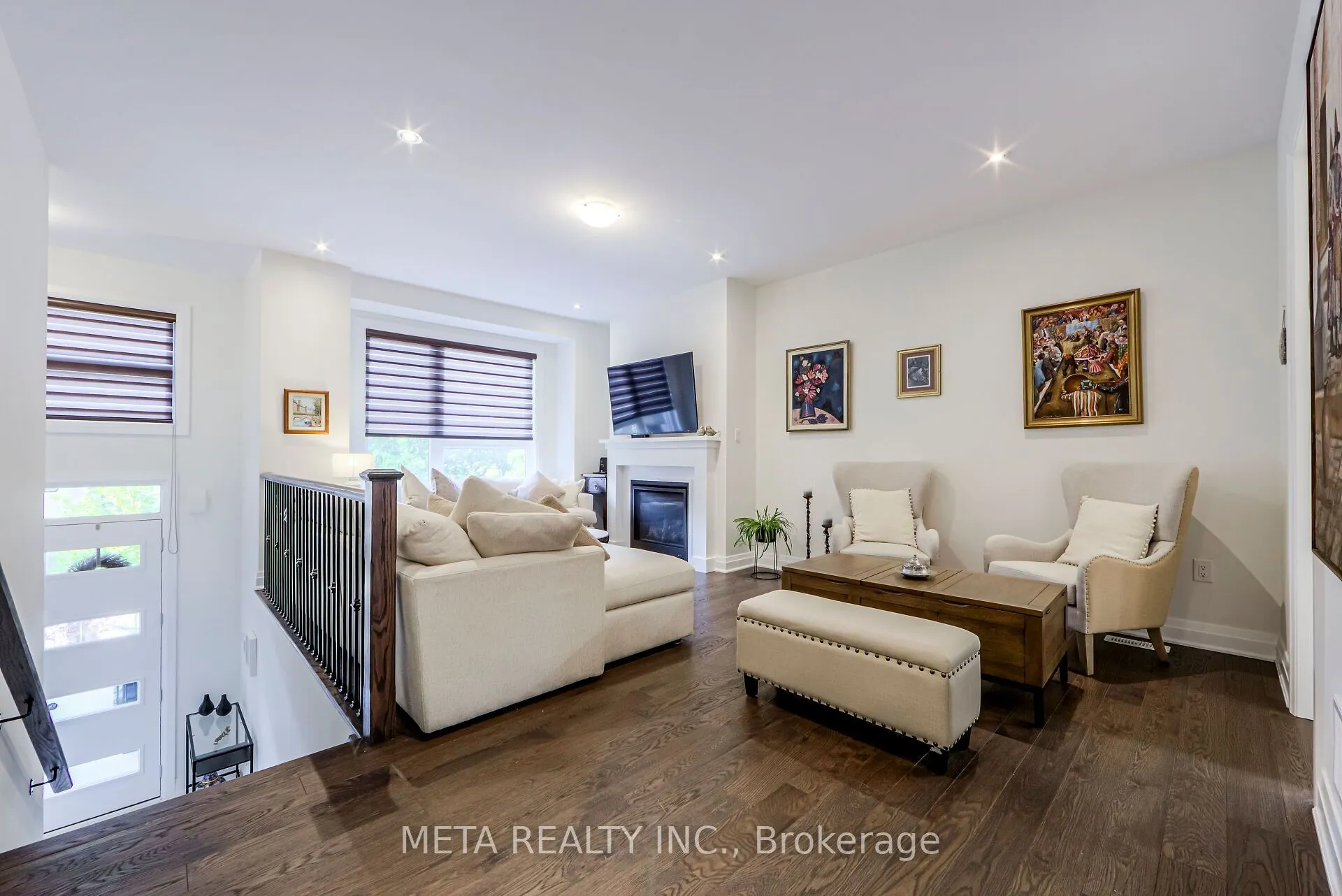 23 Hollyhock Court