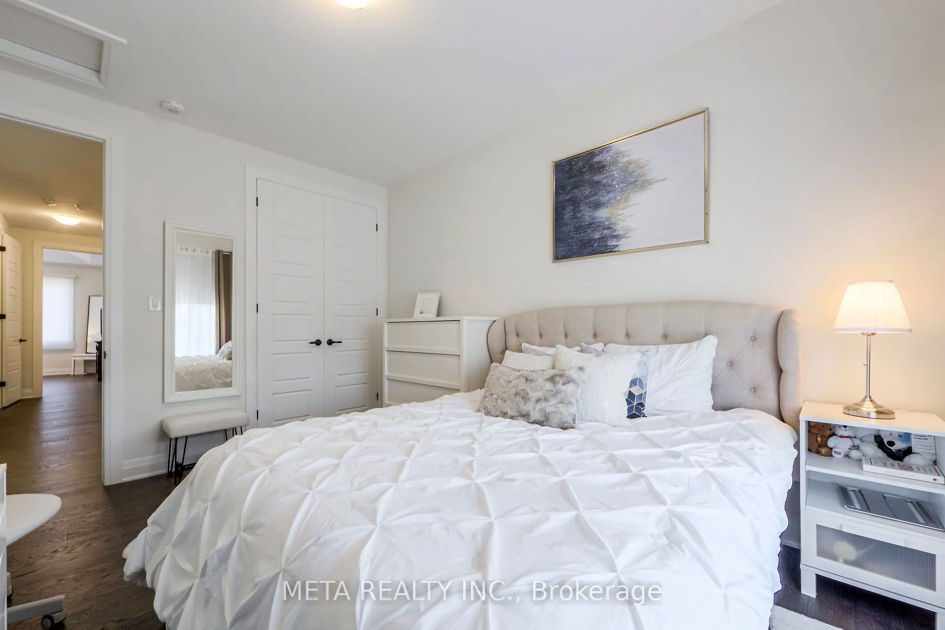 23 Hollyhock Court