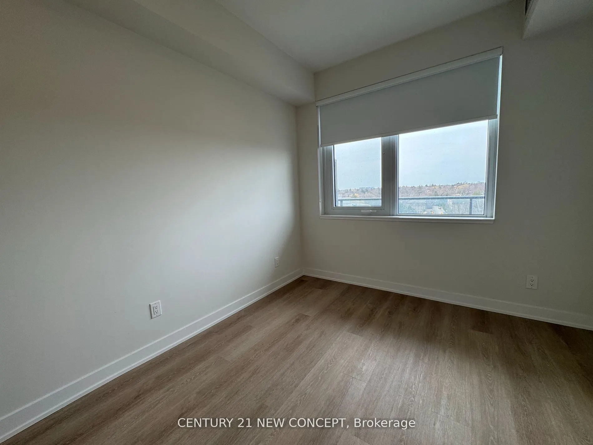 15 ELLERSLIE Avenue, #2107