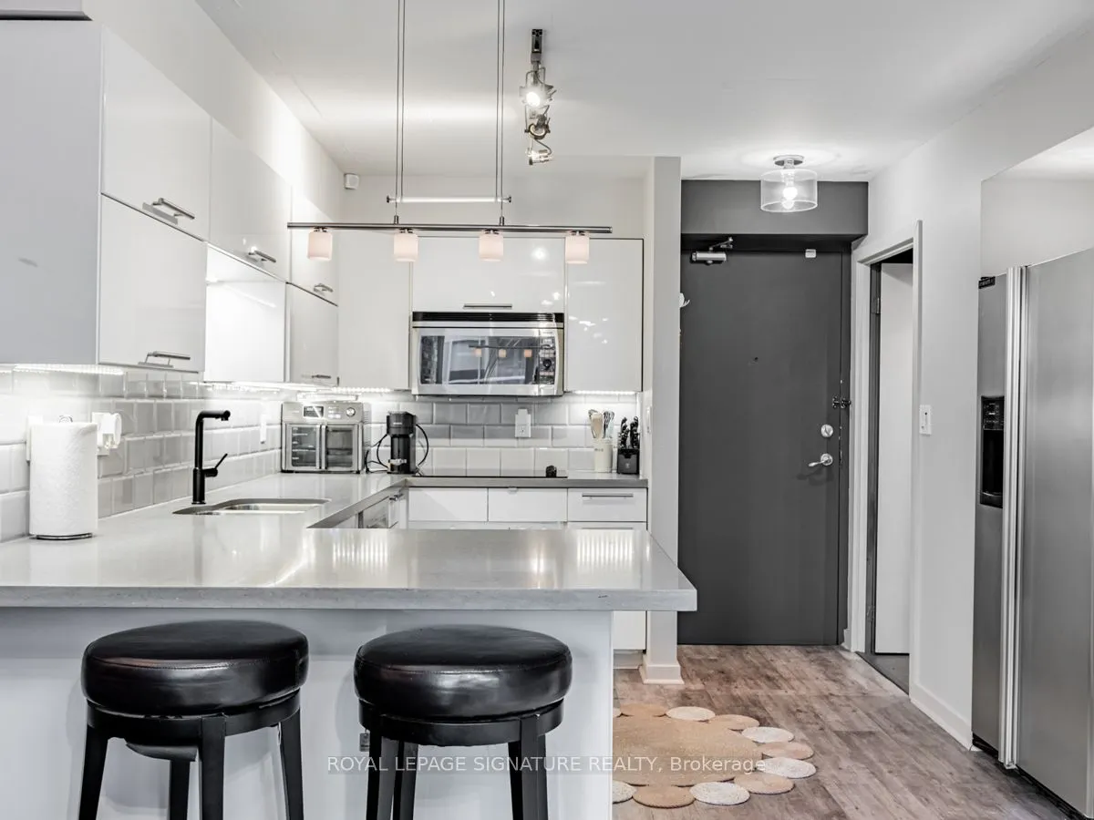 1029 King Street W, #615