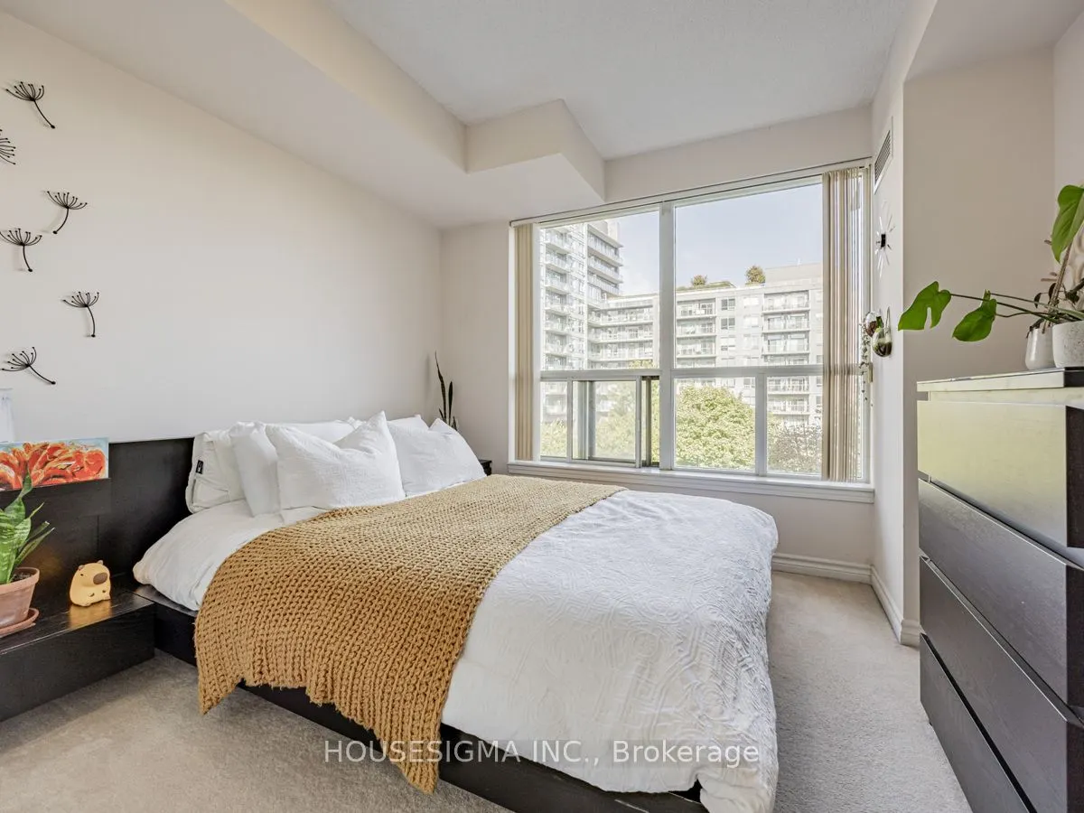 19 Barberry Place E, #505