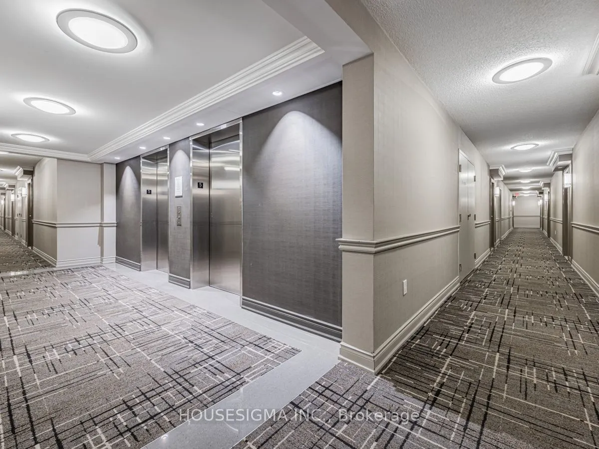 19 Barberry Place E, #505