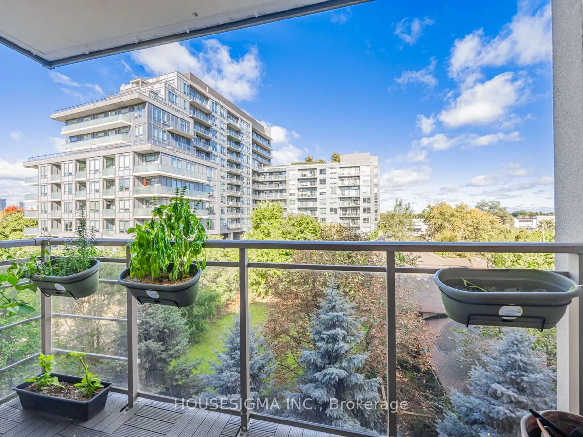 19 Barberry Place E, #505