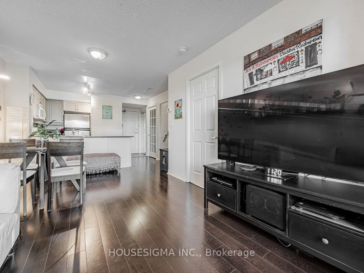 19 Barberry Place E, #505