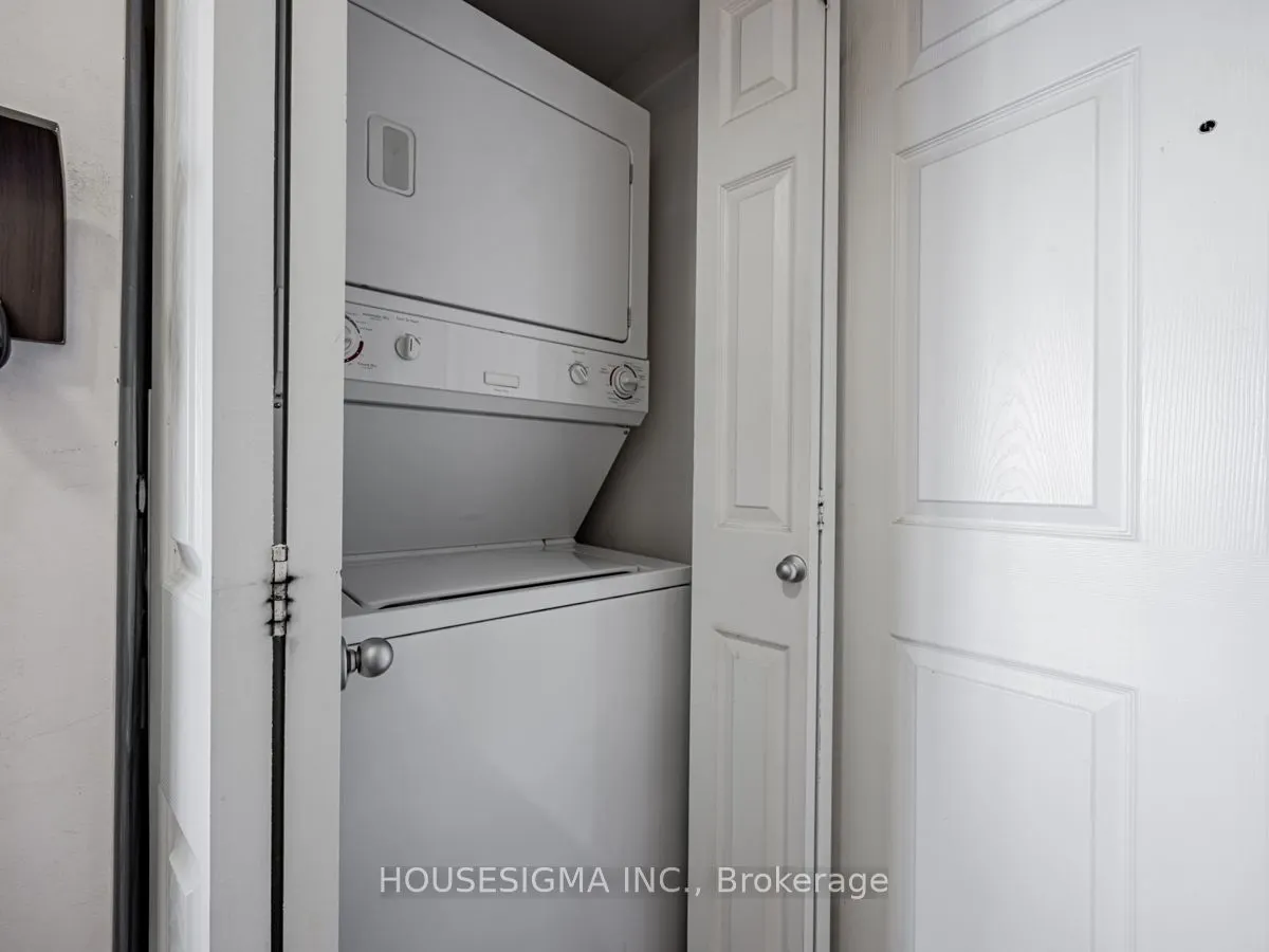 19 Barberry Place E, #505
