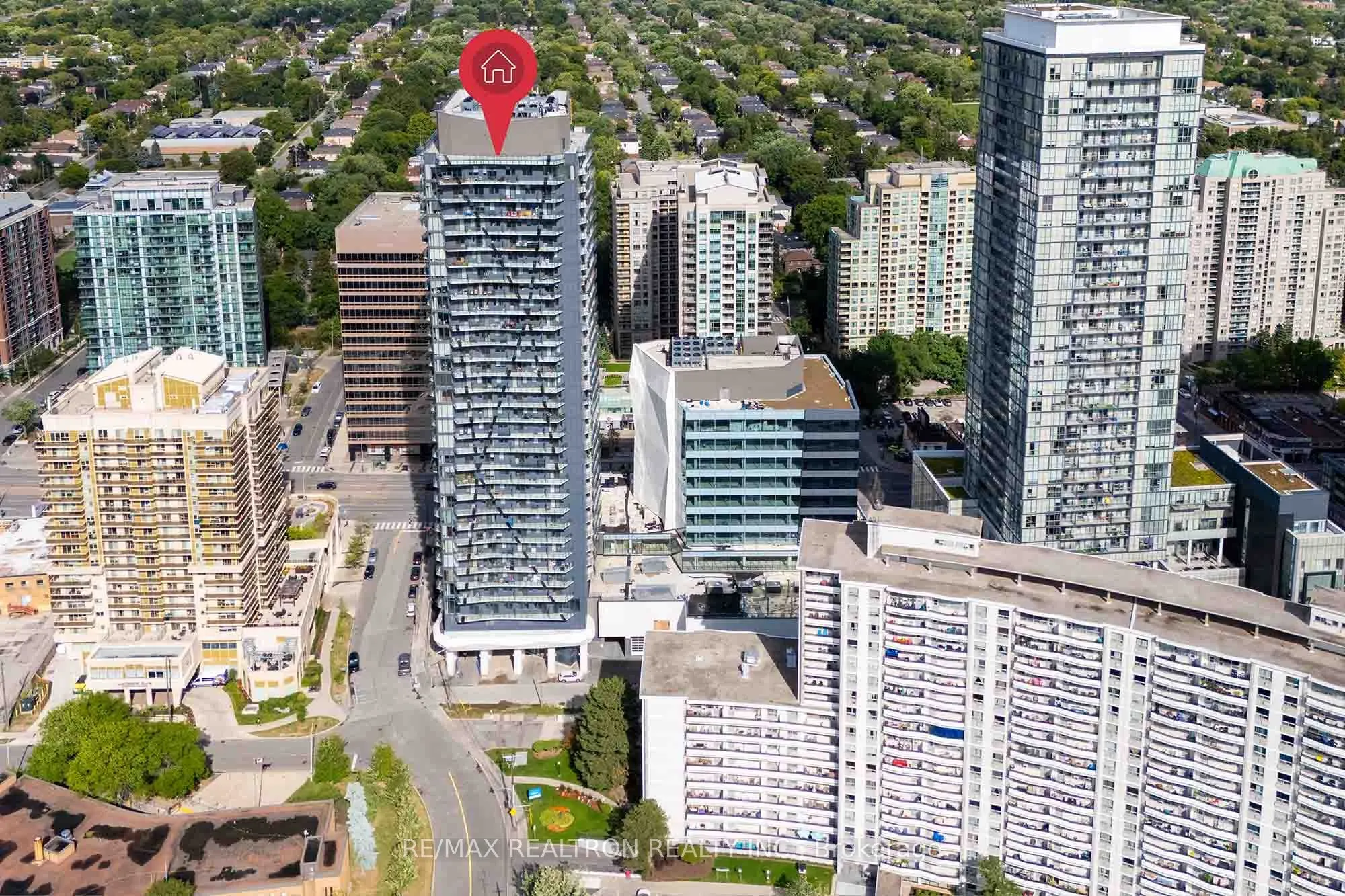 15 Ellerslie Avenue, #507