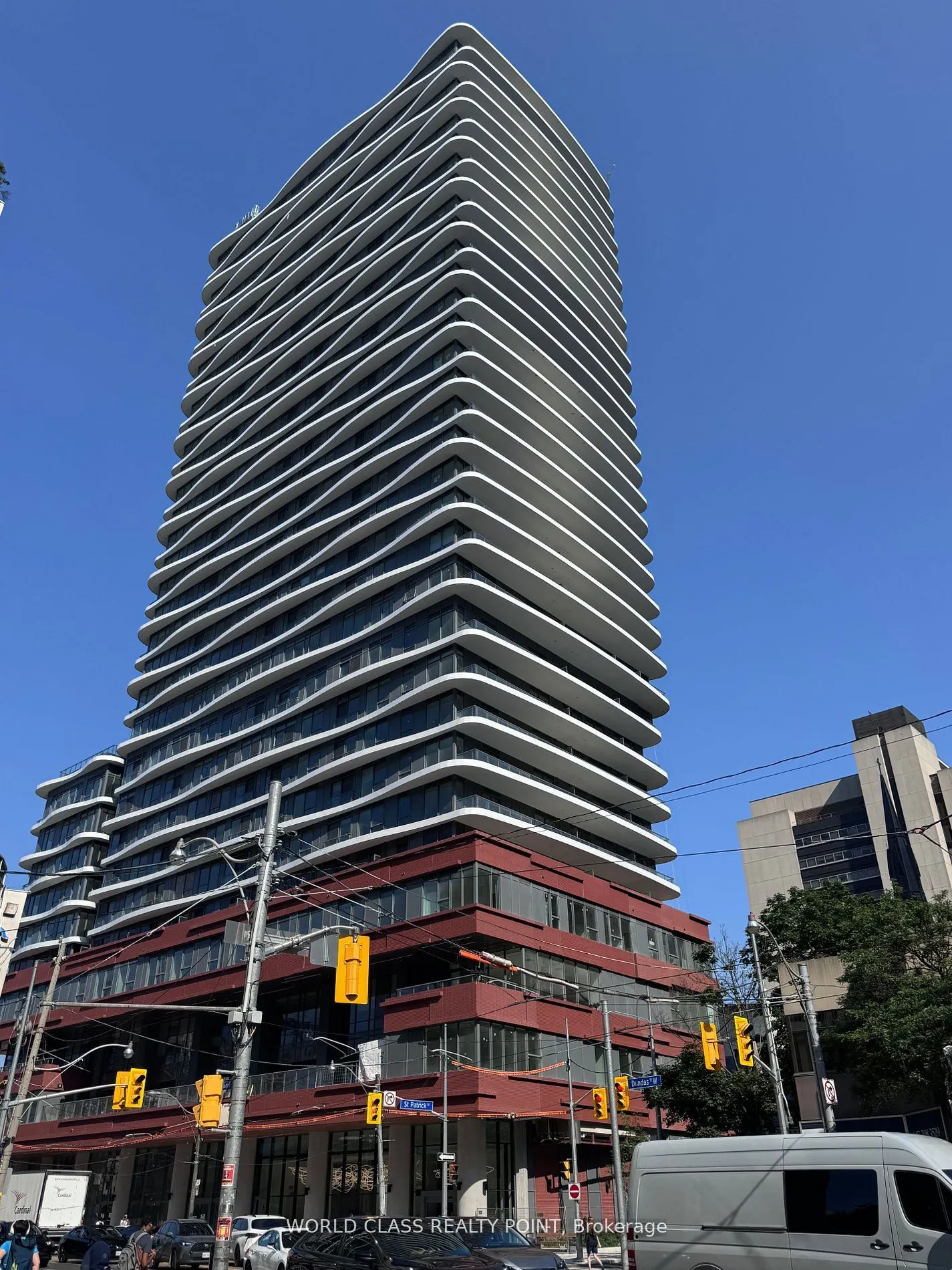 280 Dundas Street W, #2612