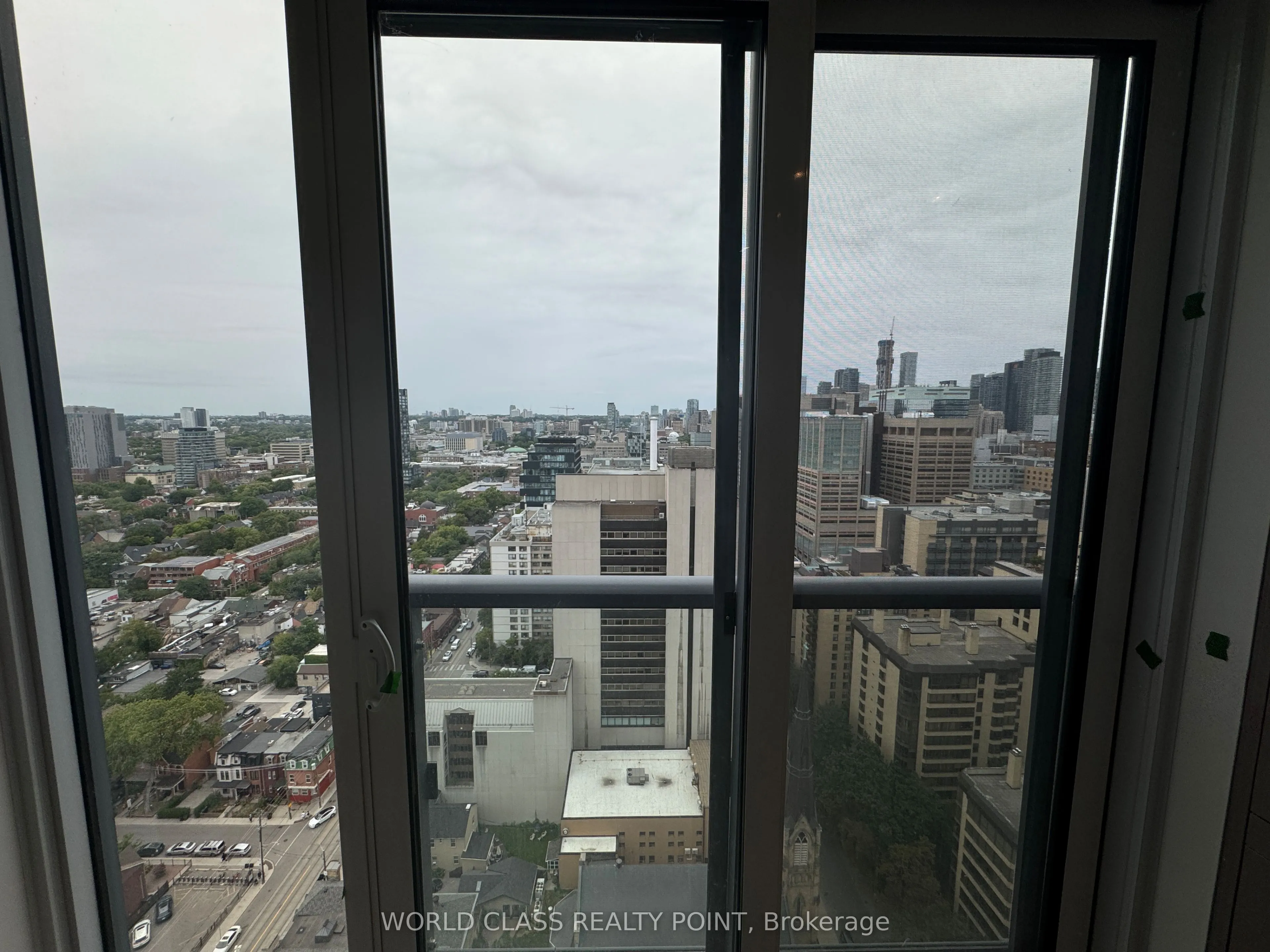 280 Dundas Street W, #2612