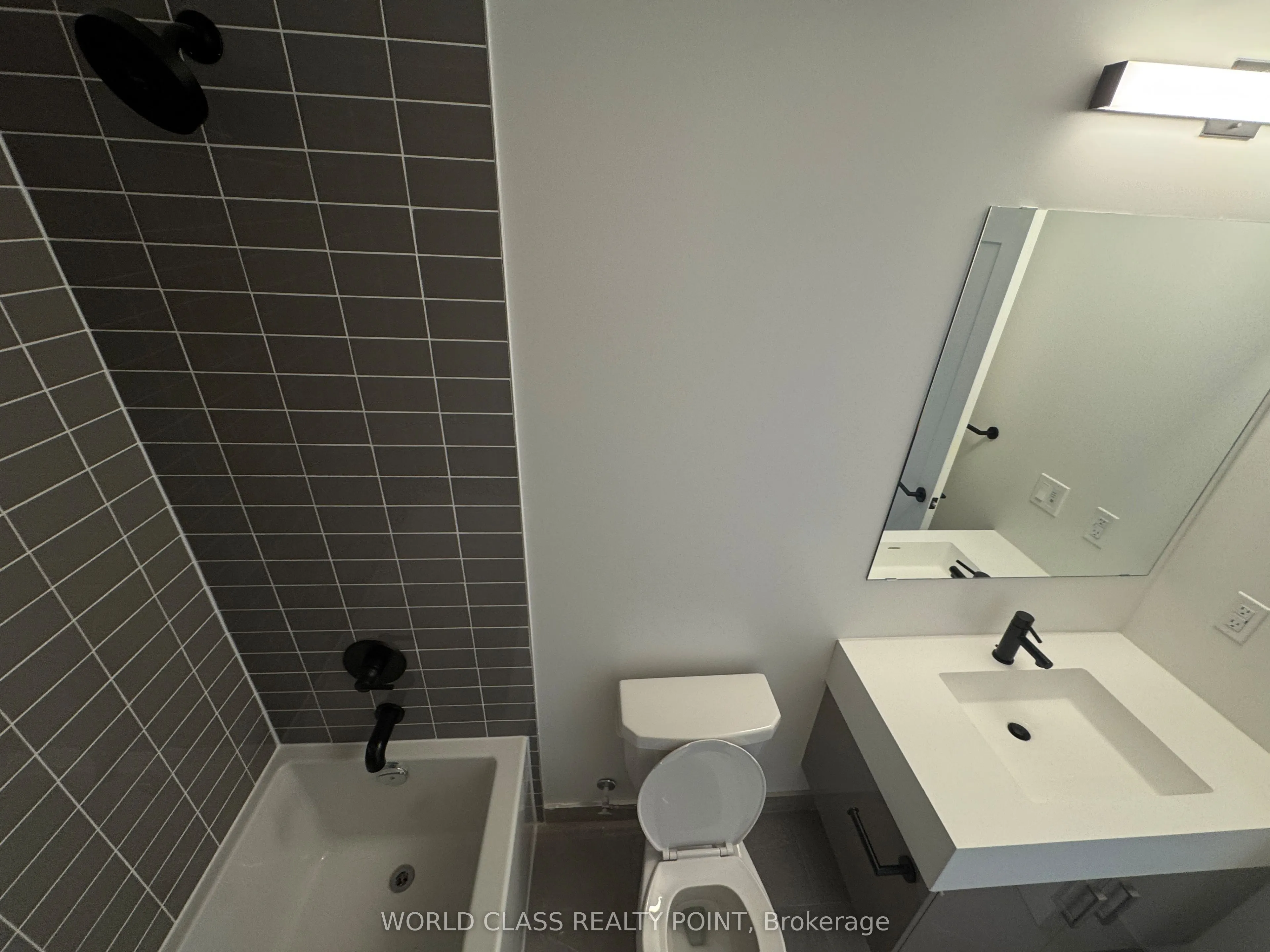 280 Dundas Street W, #2612