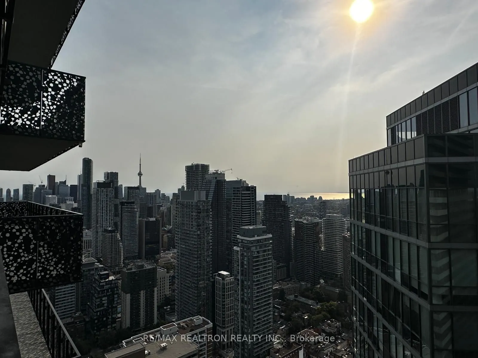 55 Charles Street E, #4706