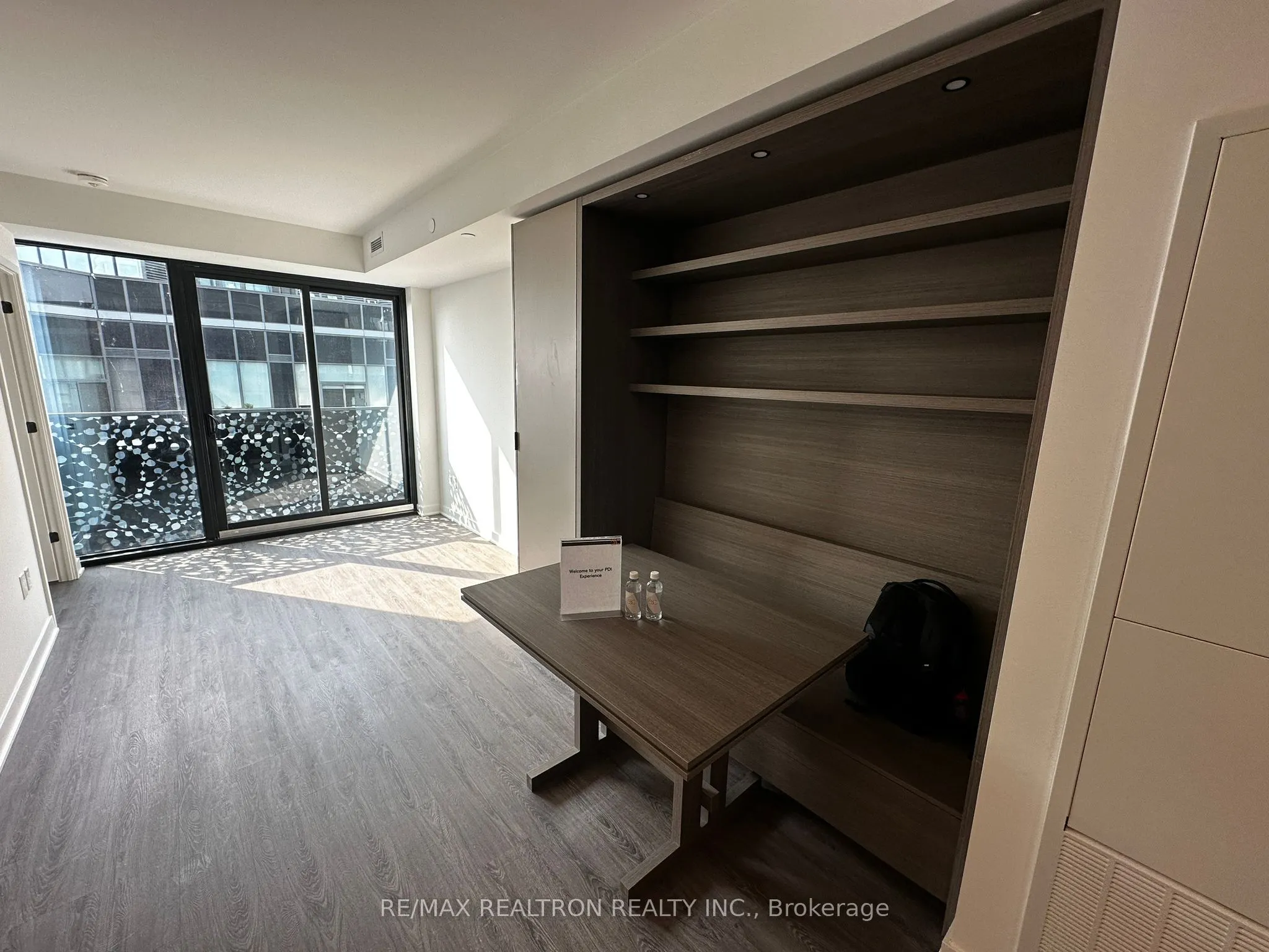 55 Charles Street E, #4706