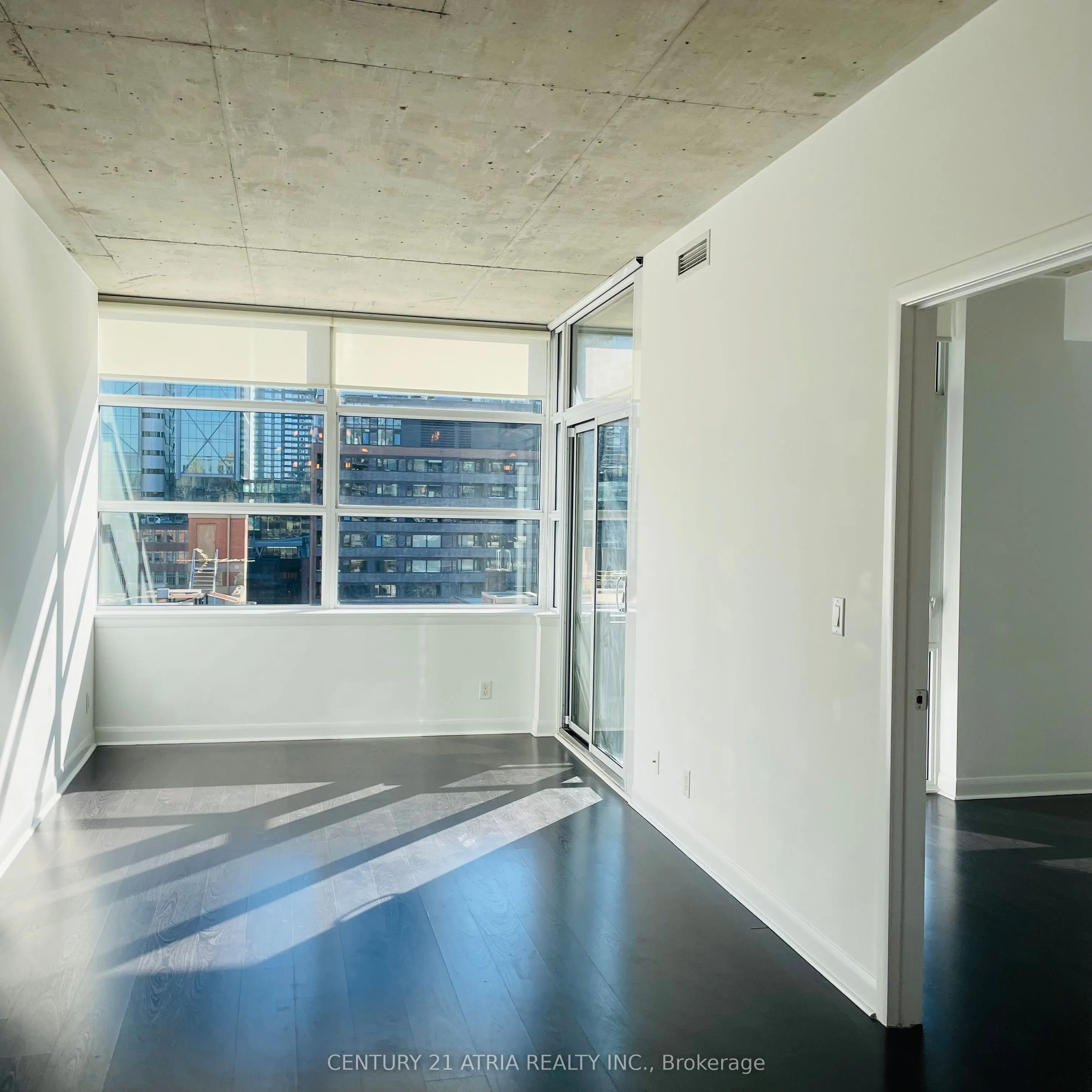 478 King Street W, #706