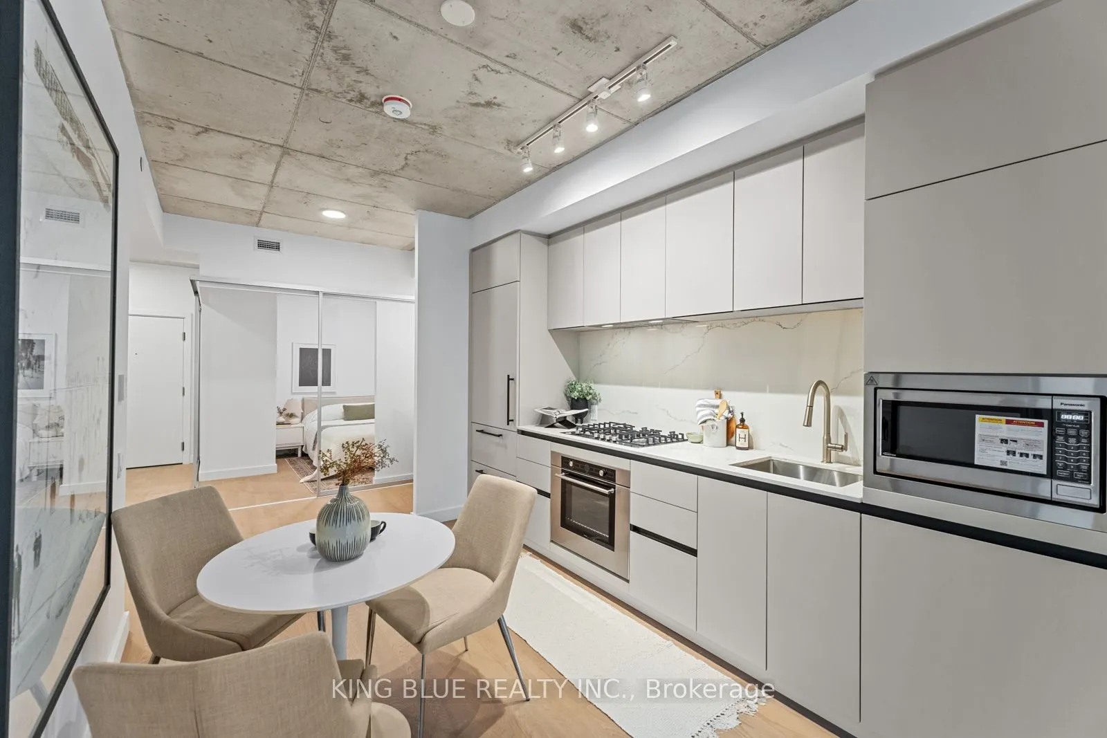 1720 Bayview Avenue E, #216