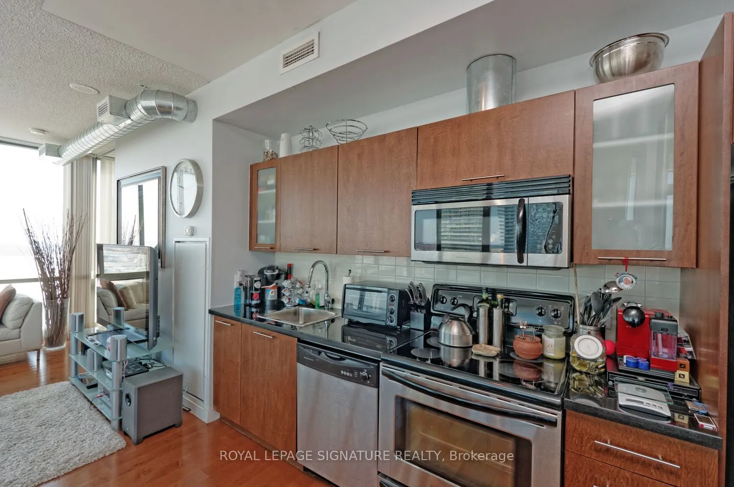 33 Mill Street, #2504
