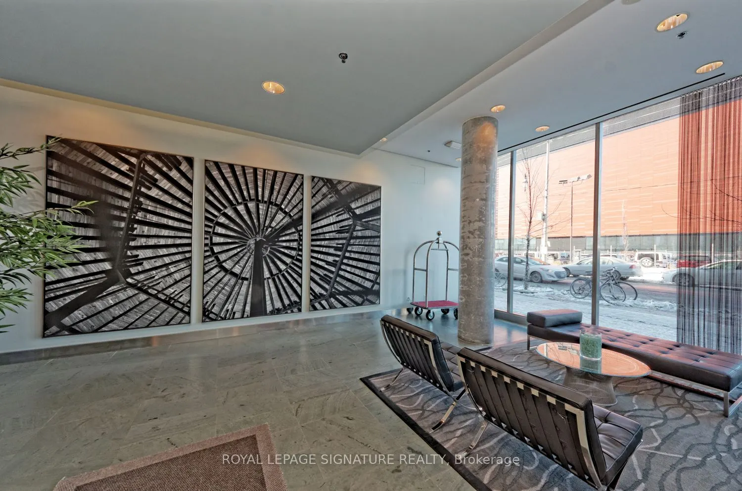 33 Mill Street, #2504