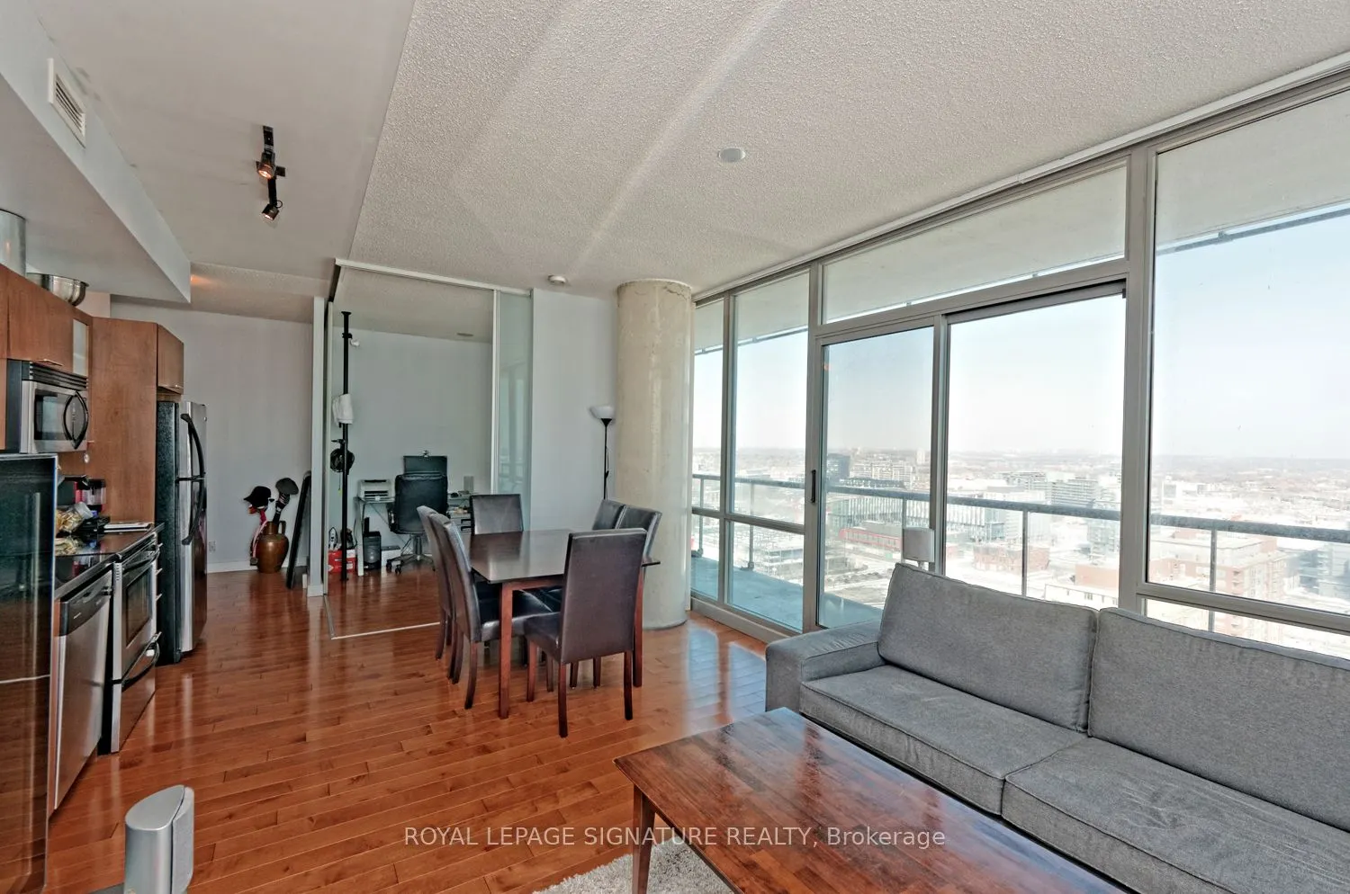 33 Mill Street, #2504