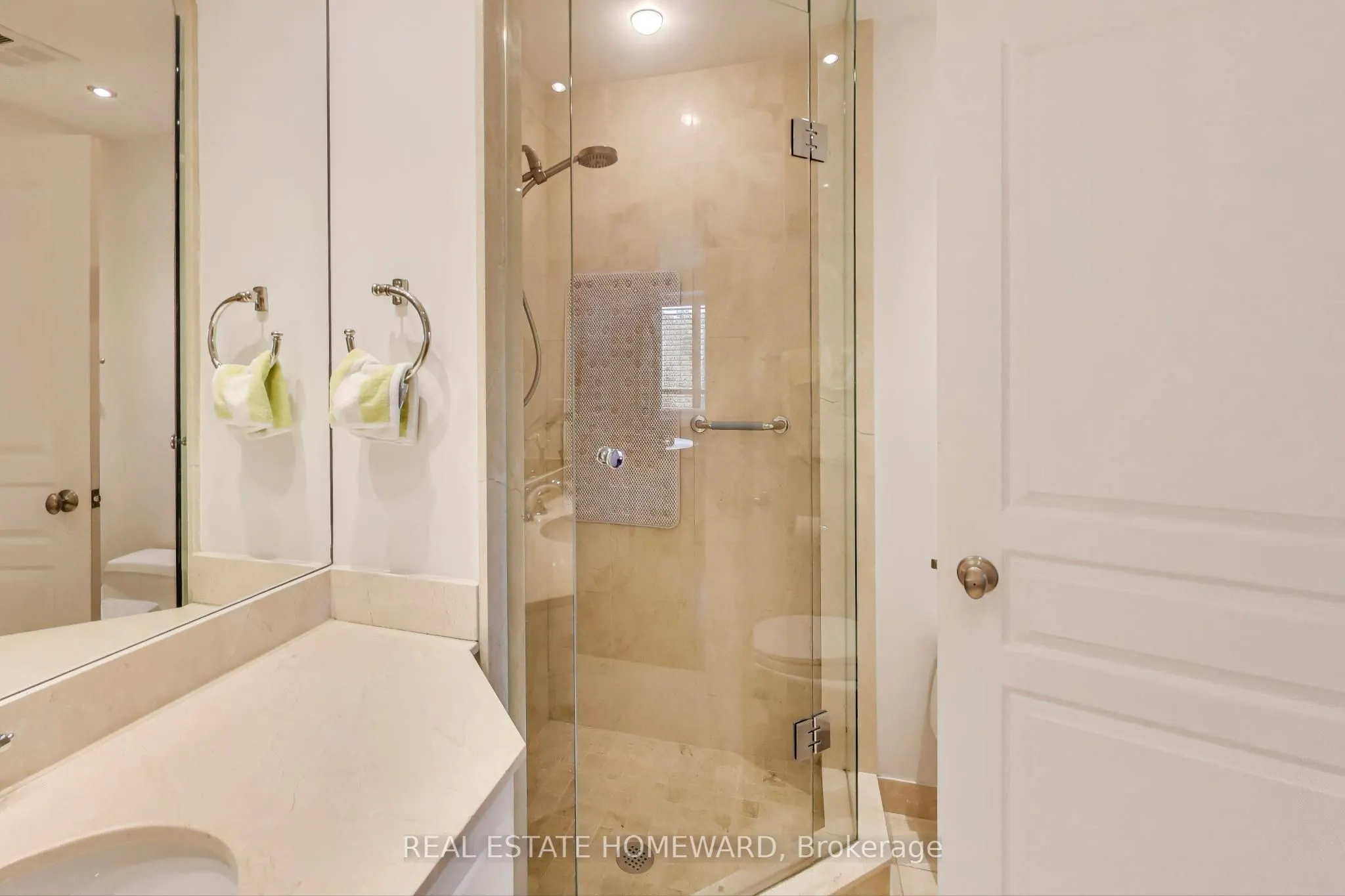 2 Roxborough Street E, #403
