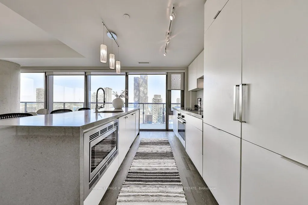 60 Colborne Street, #2501